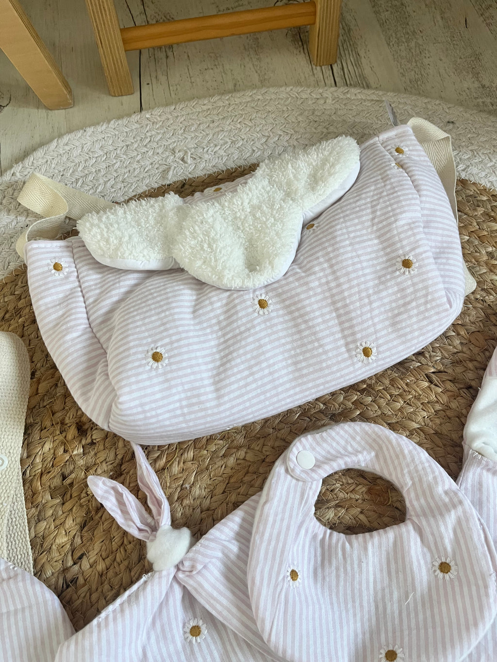 Ensemble complet poupée rose