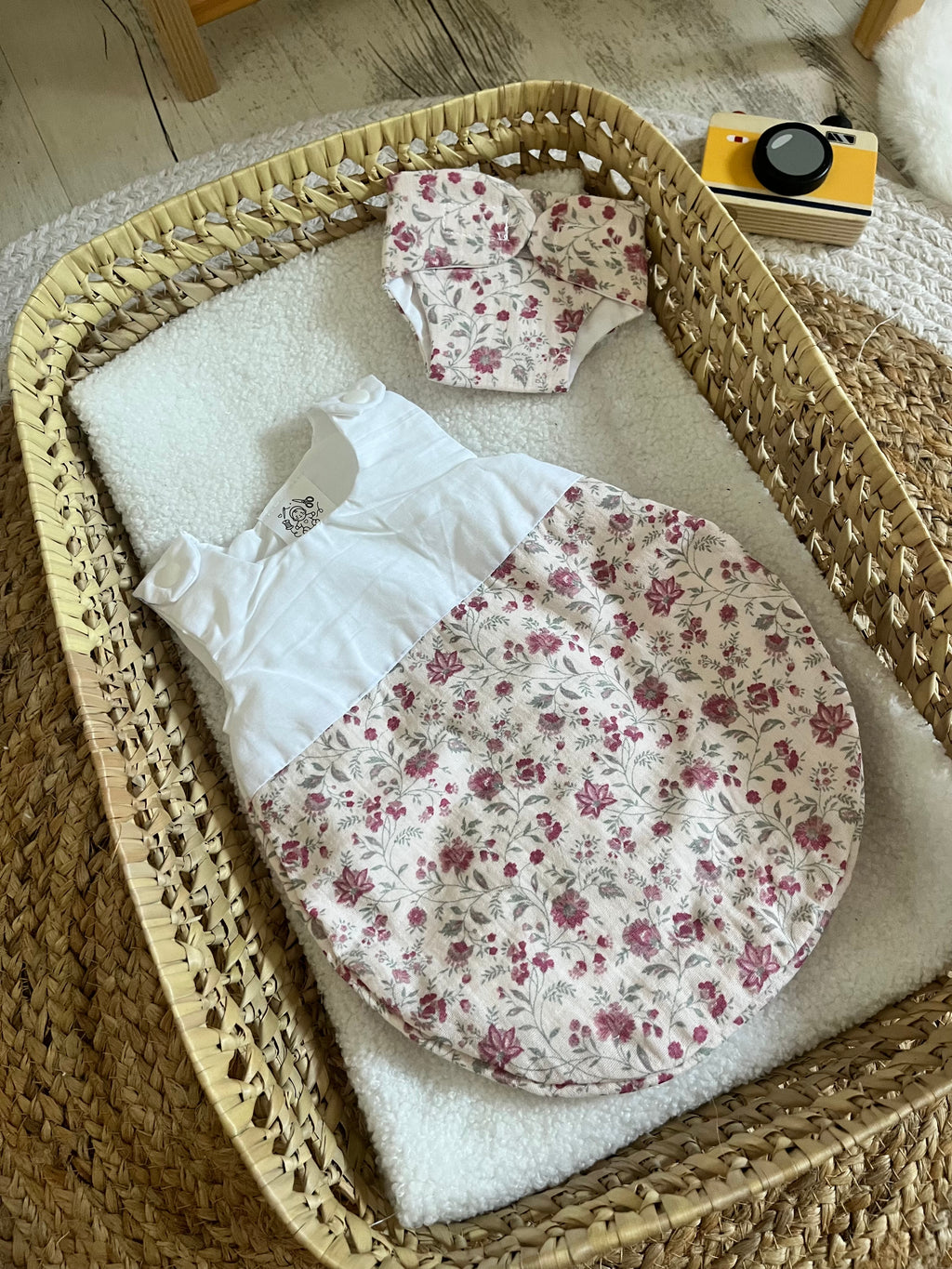 Gigoteuse + couche fleur