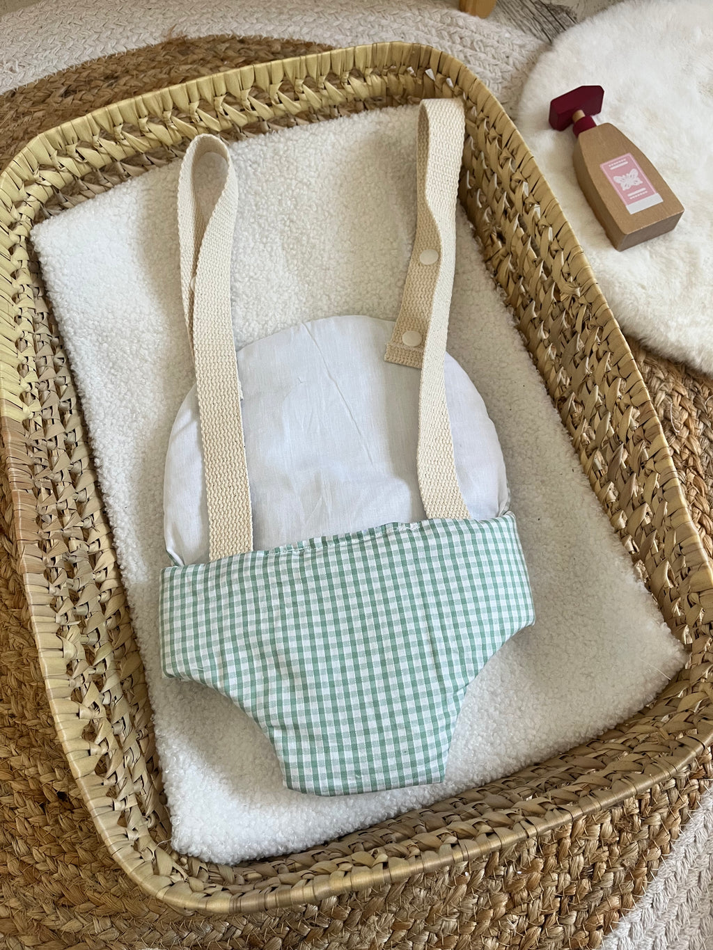 Porte bébé /poupée Vichy vert