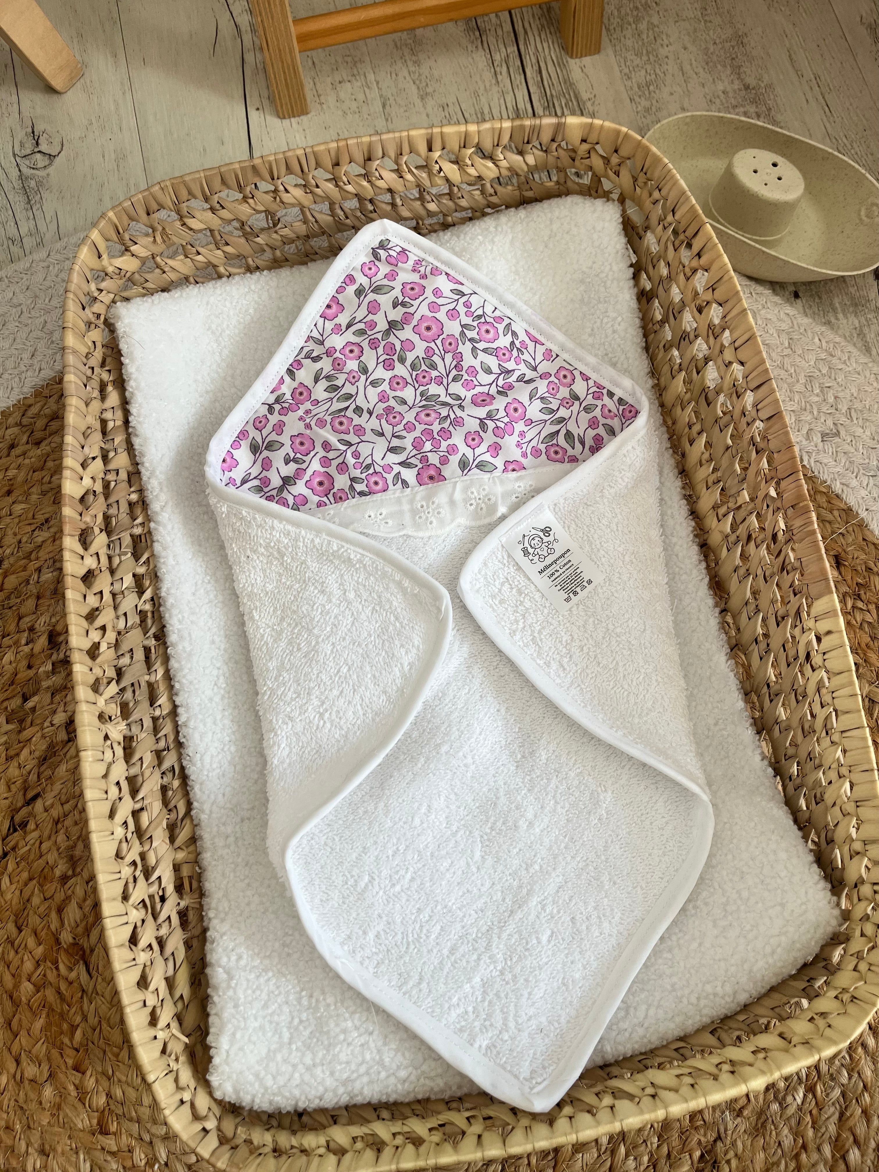 Sortie de bain fleuri
