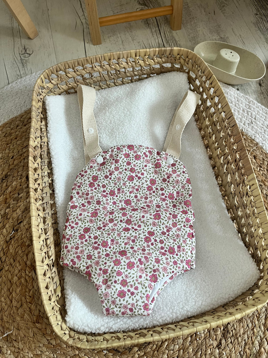 Porte bébé /poupée rose