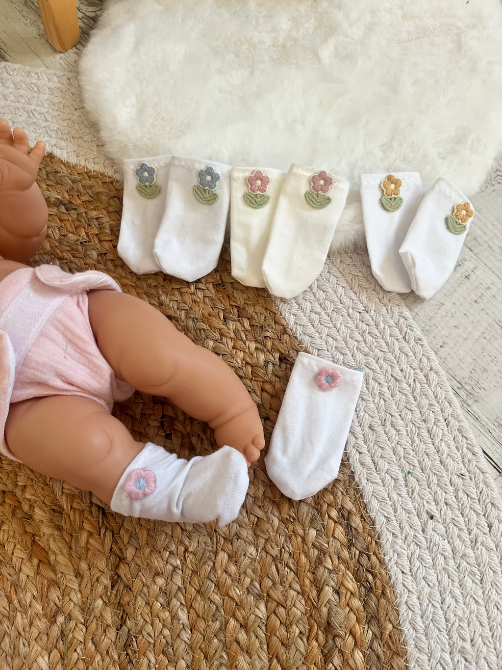 Chaussette poupée/ différent motifs