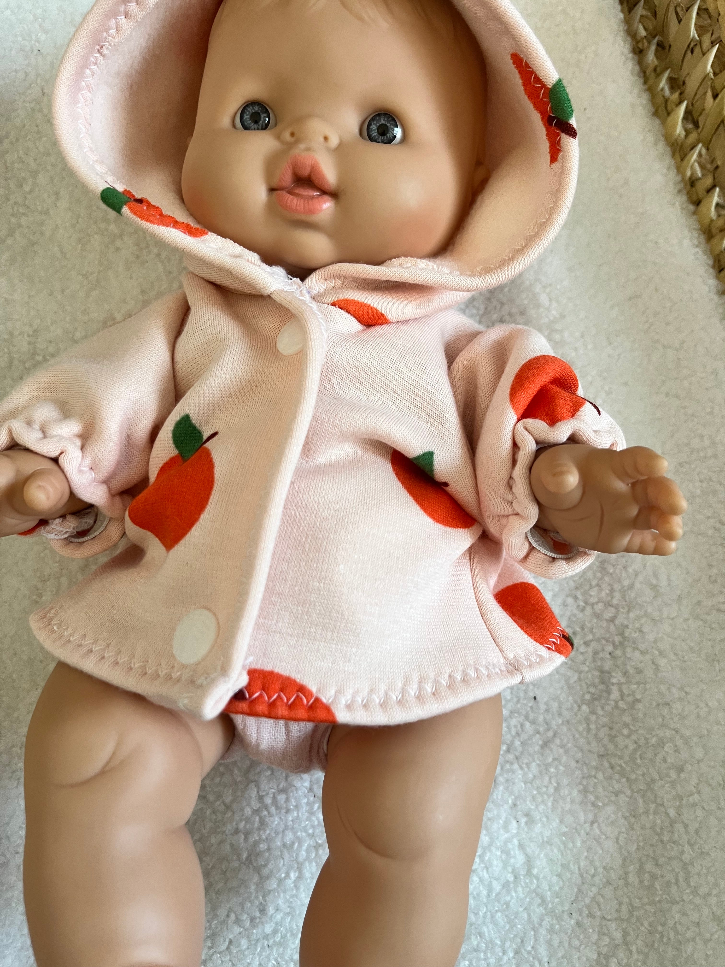 Manteau poupée pomme 🍎