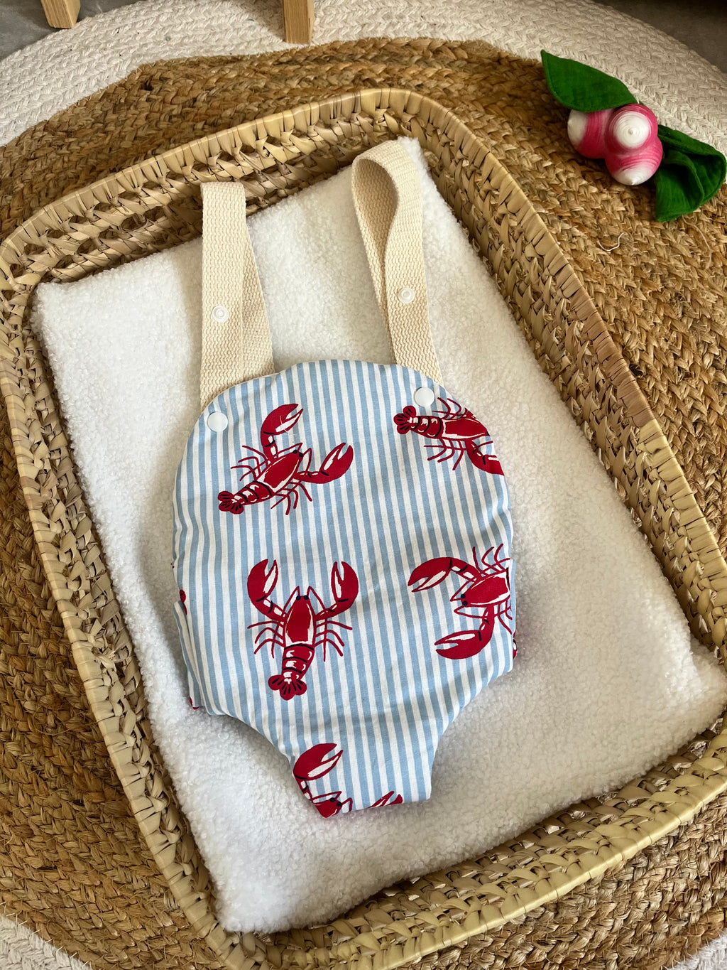 Porte bébé /poupée homard