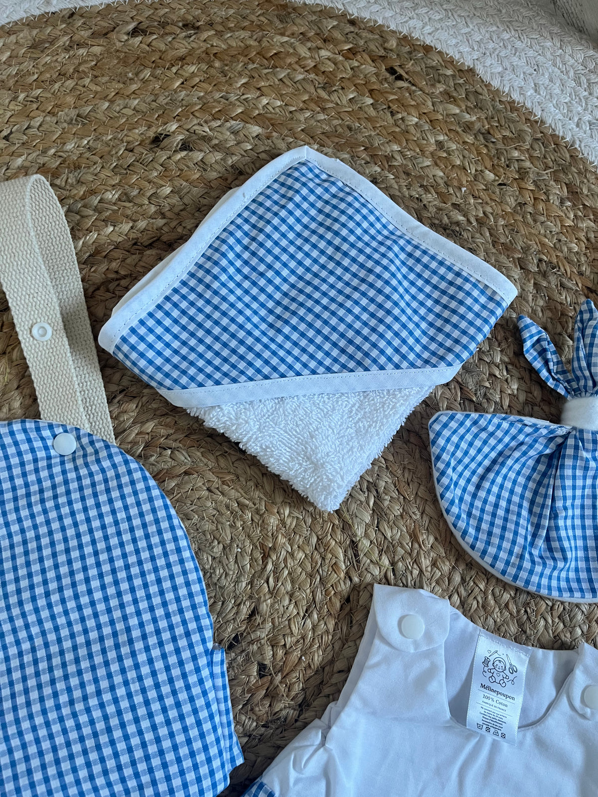 Ensemble complet poupée Vichy bleu