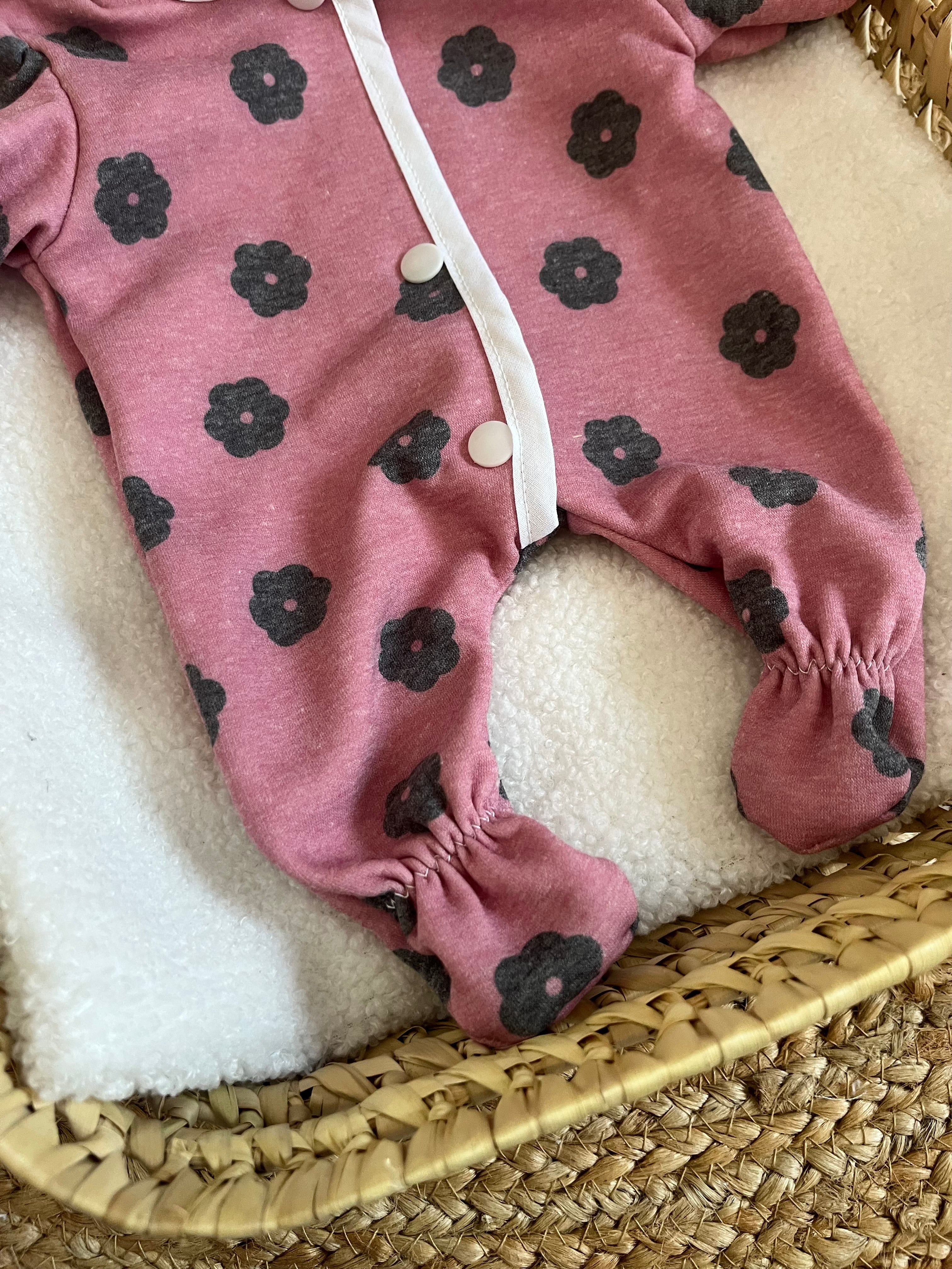 Combinaison poupée rose