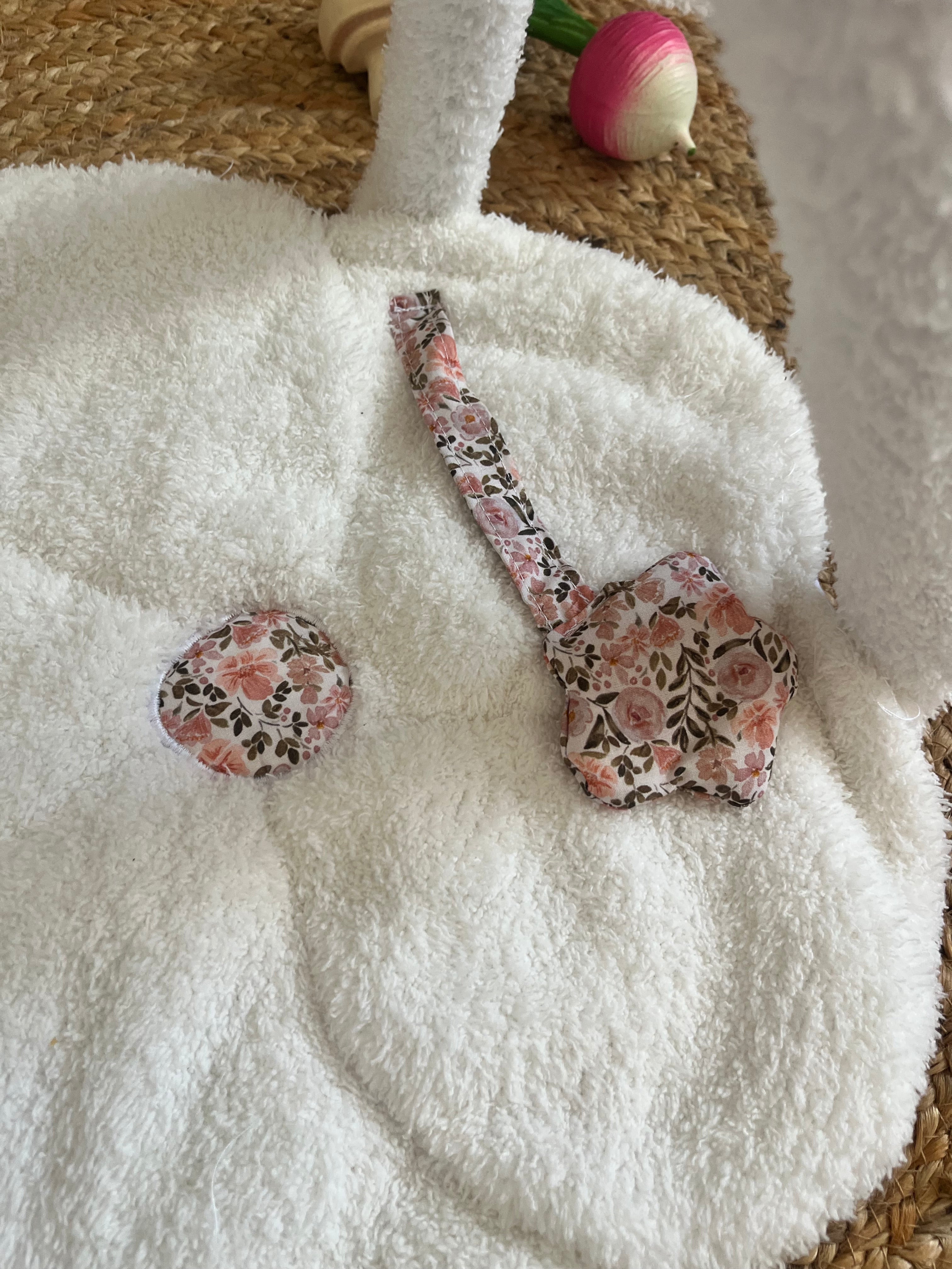 Tapis d’éveil poupée / poupon rose