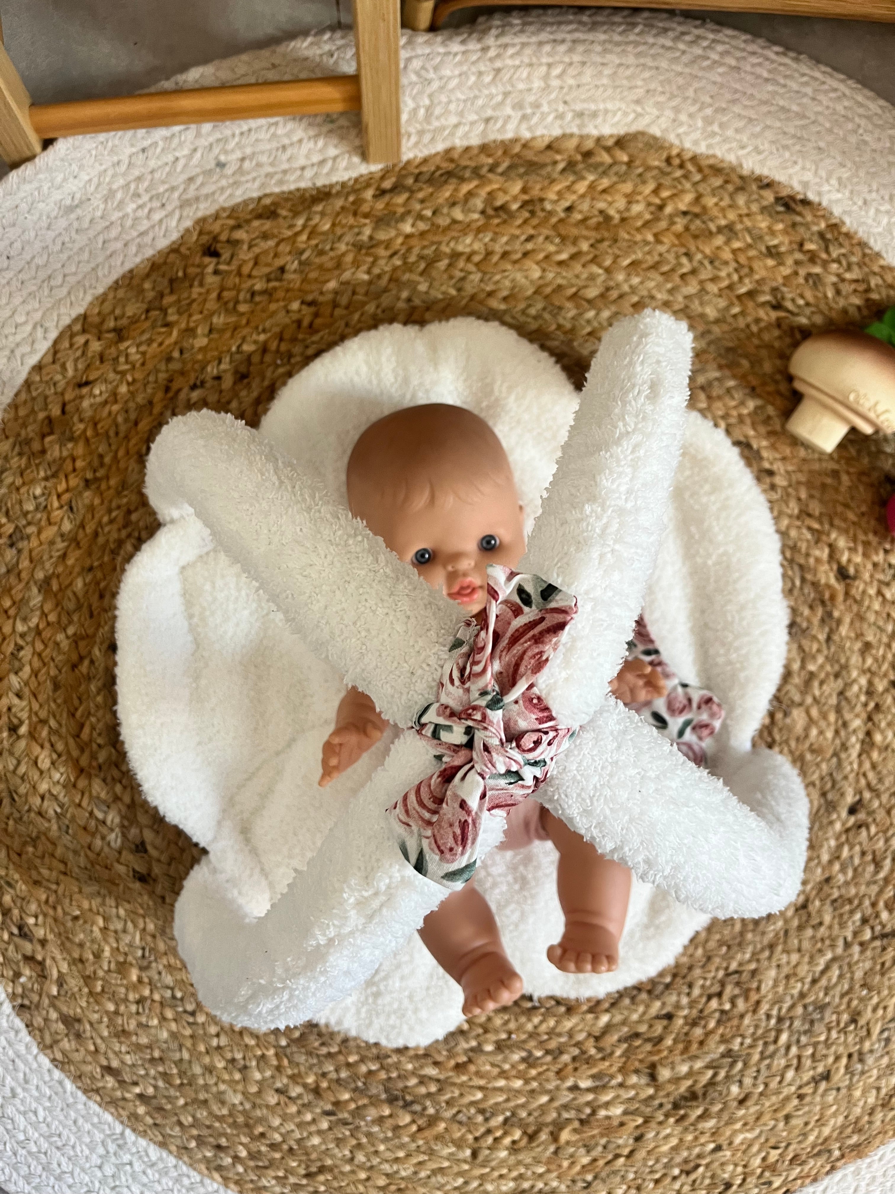 Tapis d’éveil poupée / poupon rose