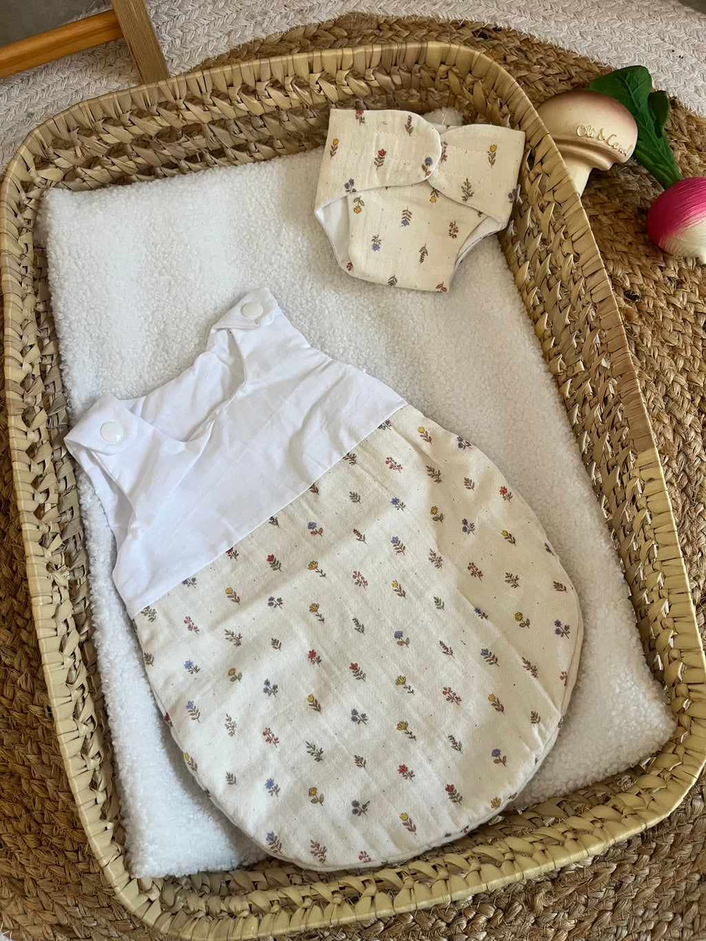 Gigoteuse + couche petite fleur