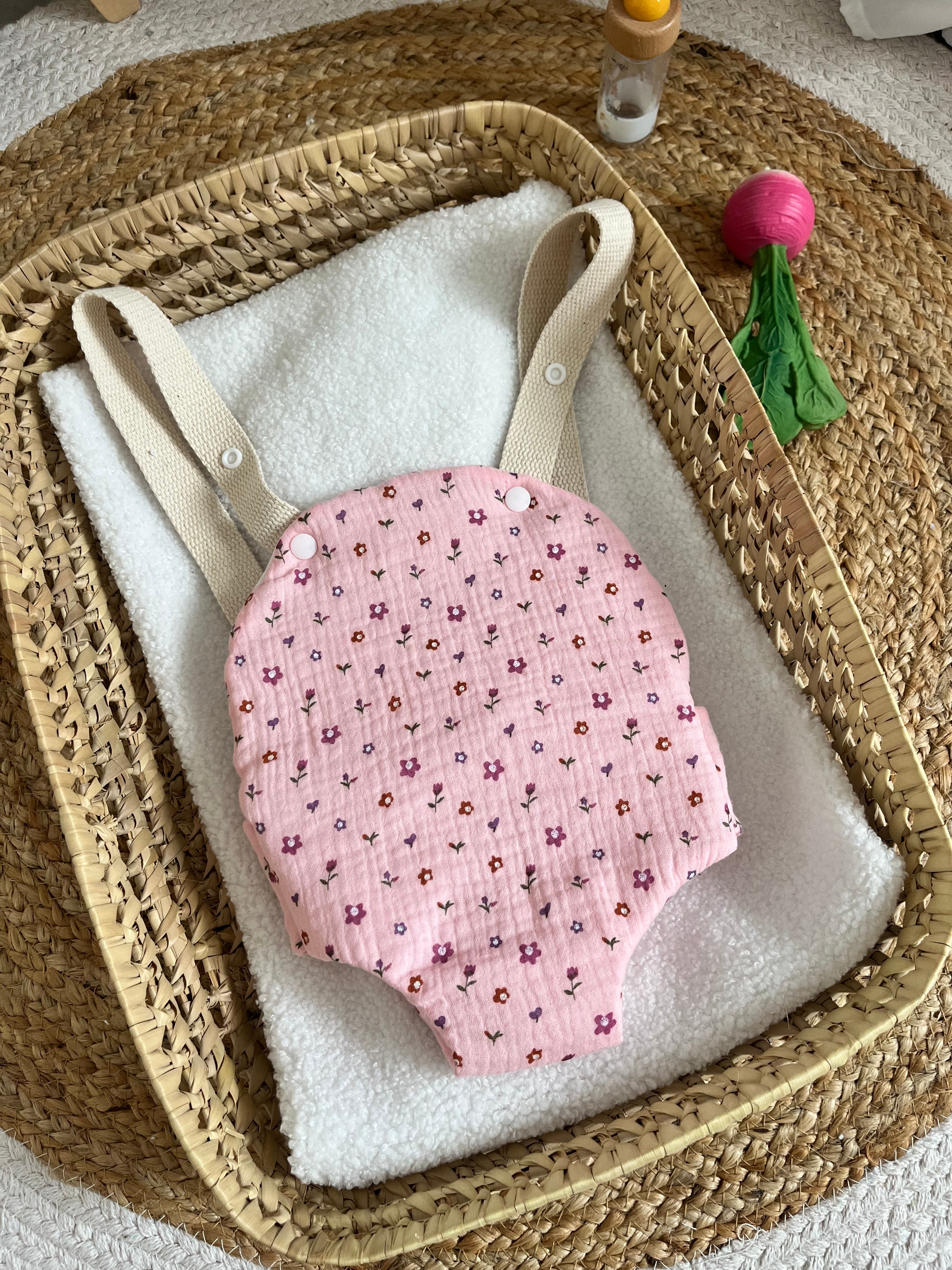 Porte bébé /poupée rose