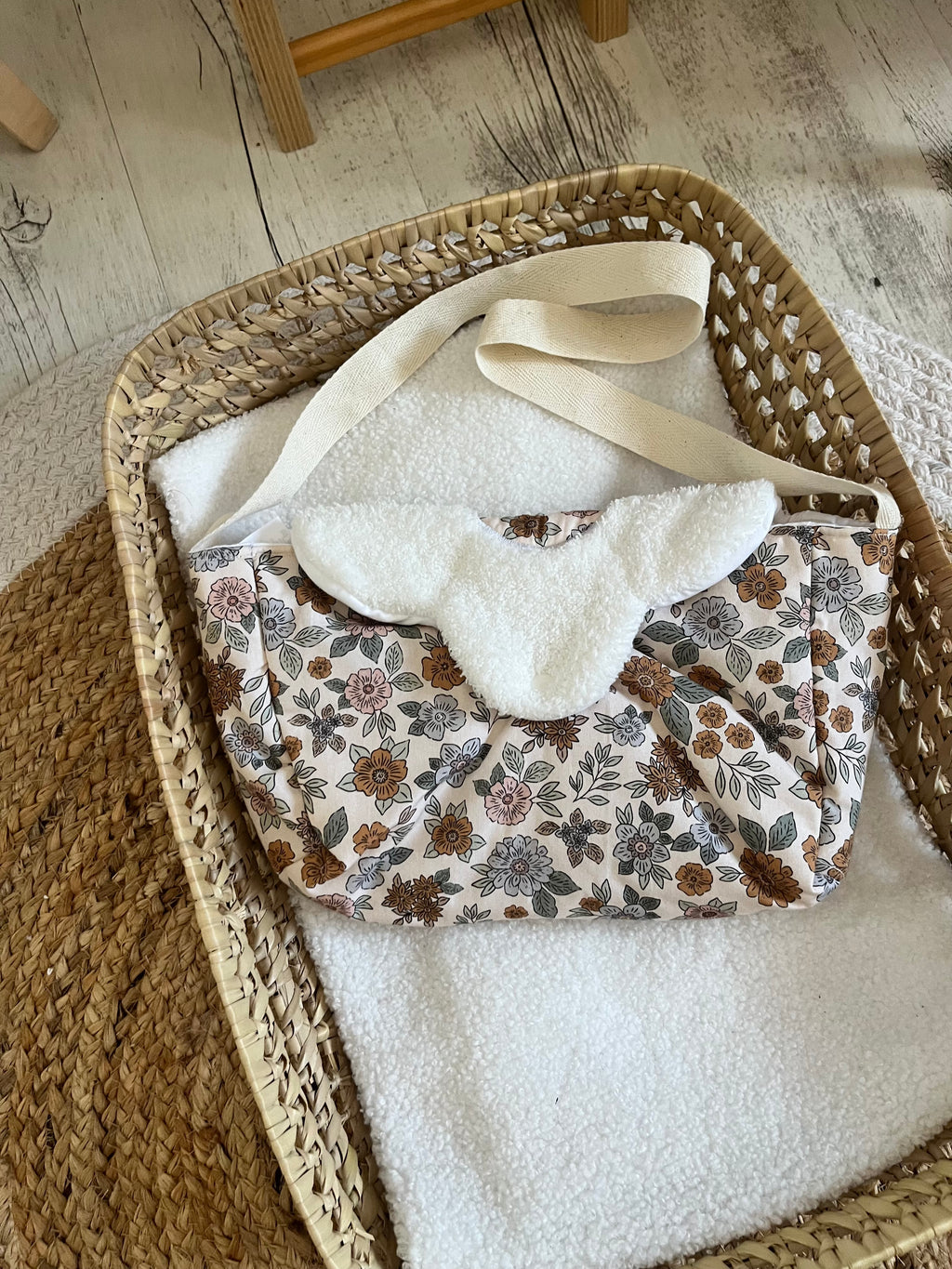 Sac à langer beige fleuri