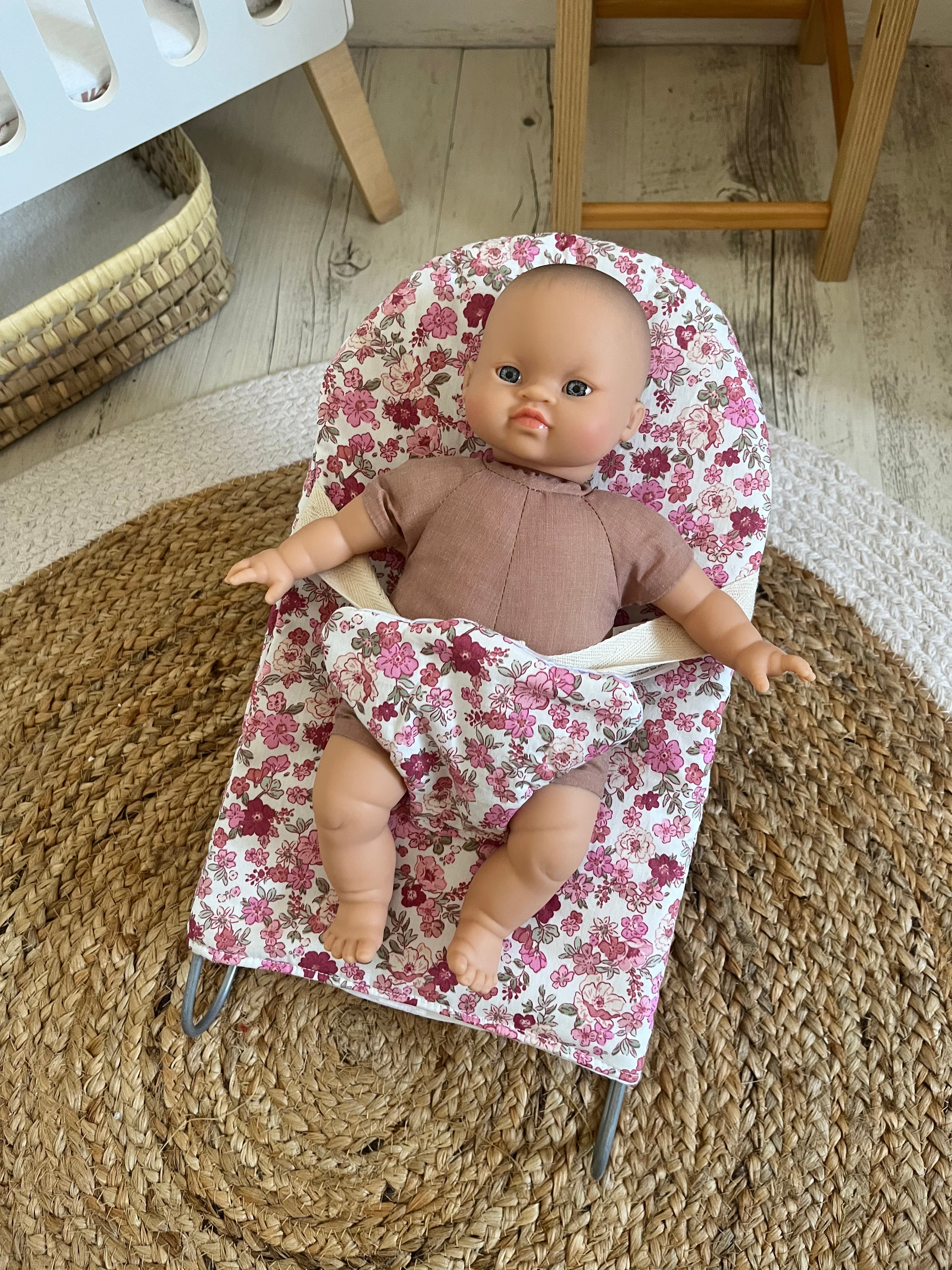 Transat poupée rose fleurie
