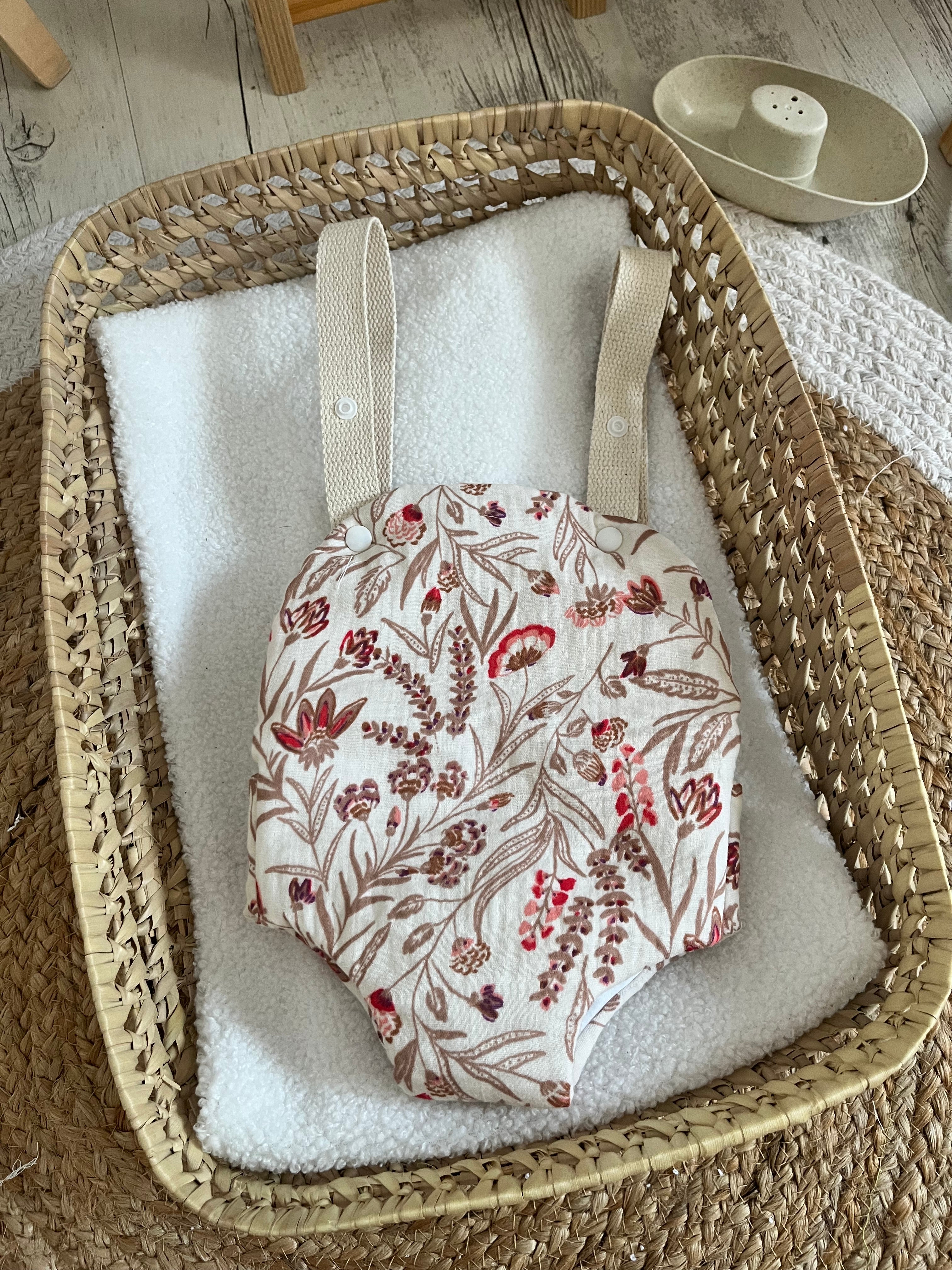 Porte bébé /poupée beige