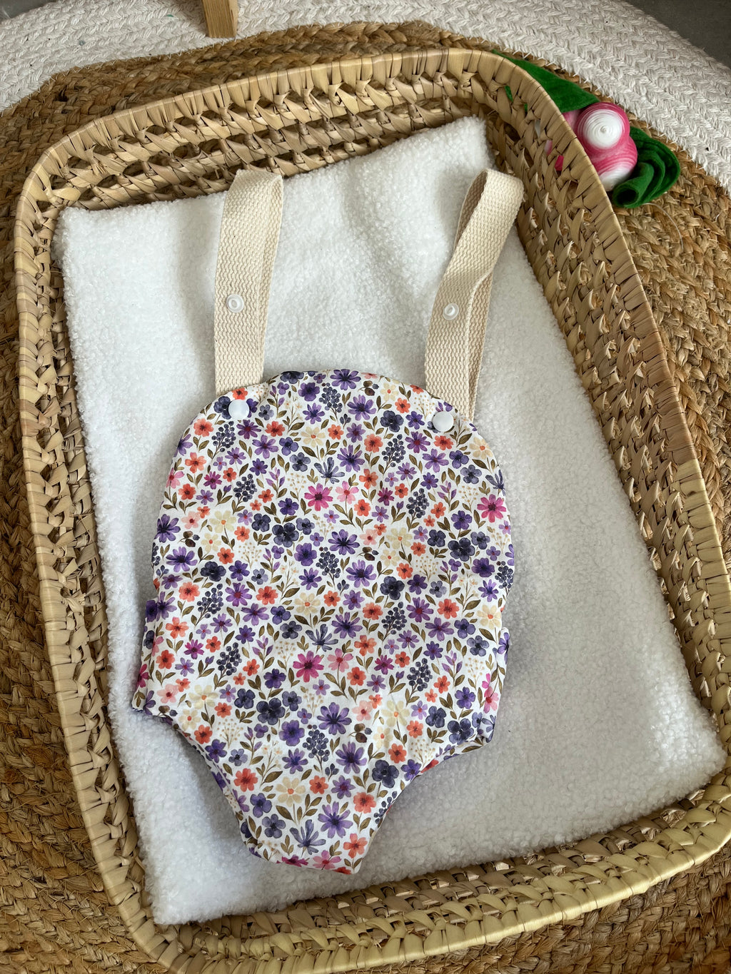 Porte bébé /poupée violet