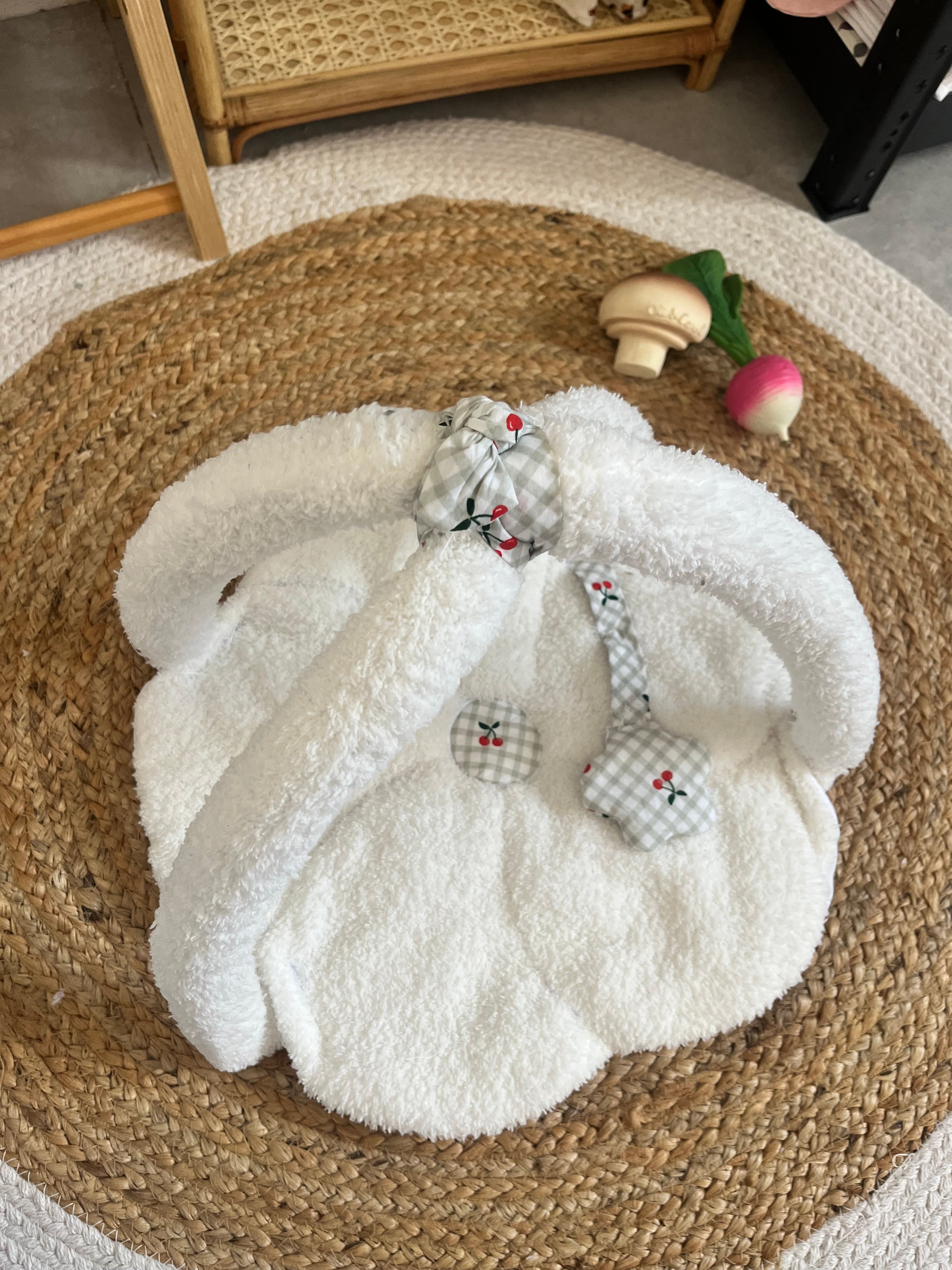 Tapis d’éveil poupée / poupon cerise 🍒