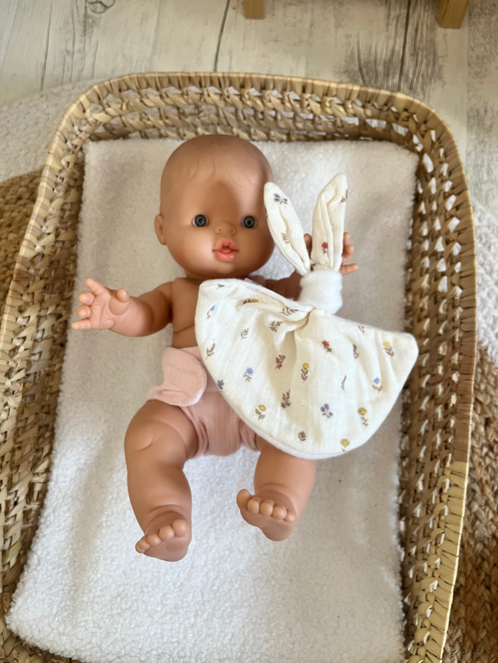 Doudou petite fleur