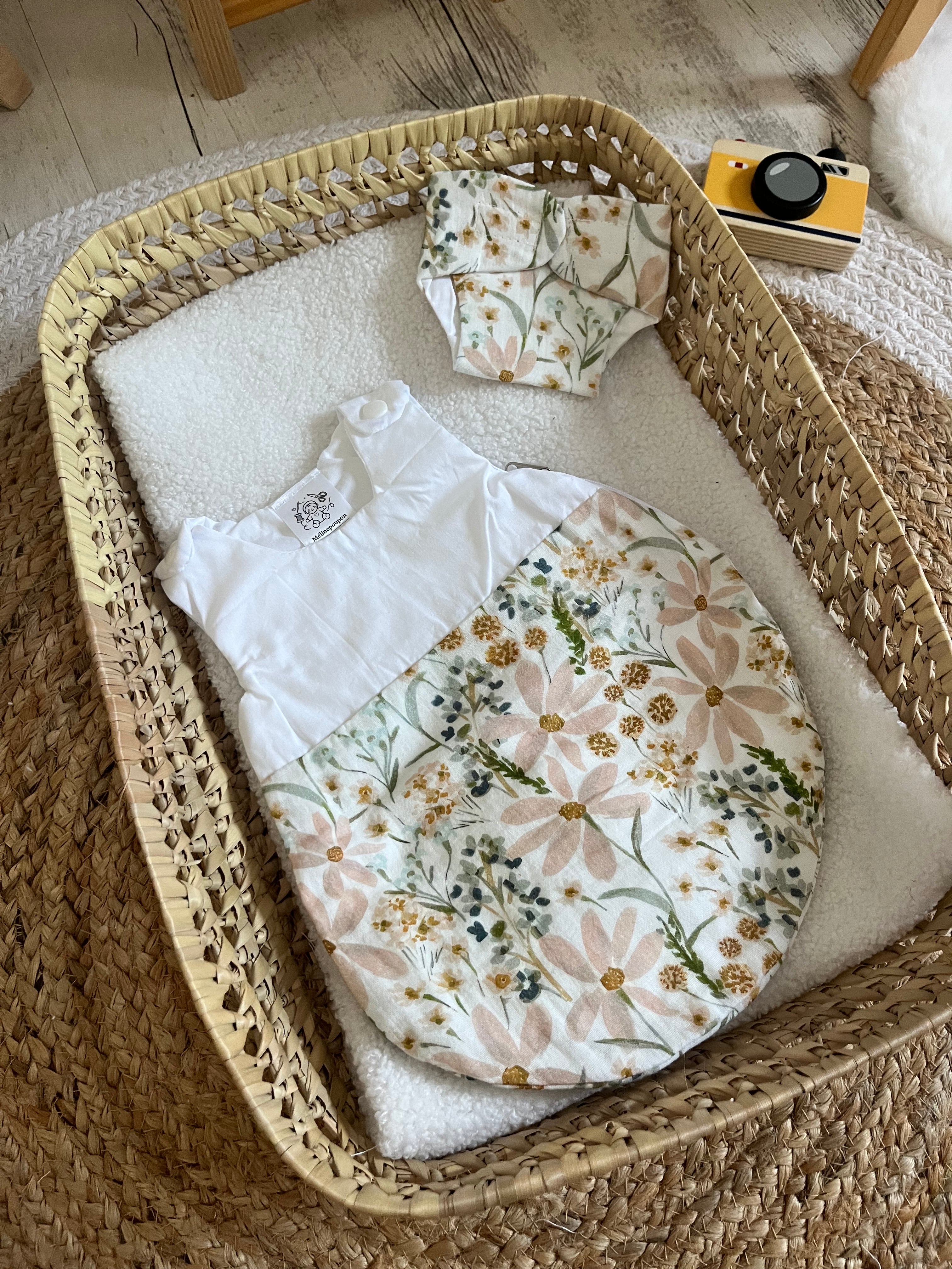 Gigoteuse + couche fleur