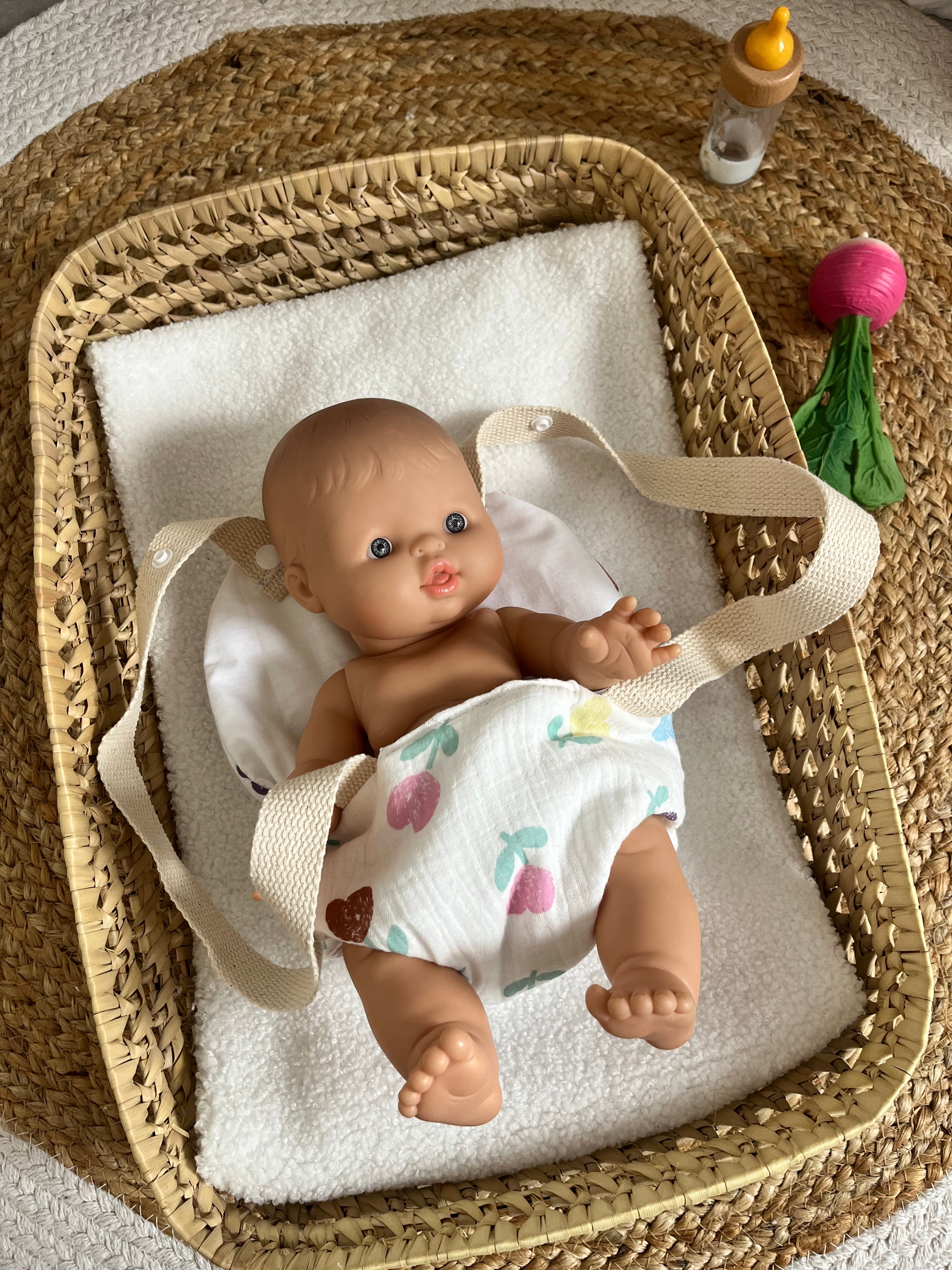 Porte bébé /poupée cœur fleur
