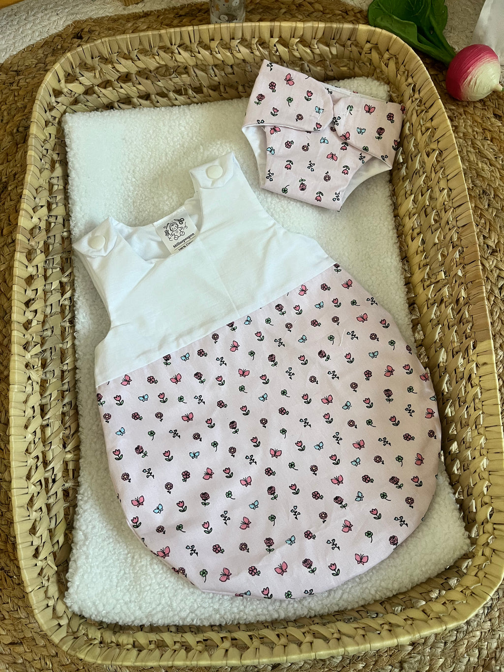 Gigoteuse + couche rose