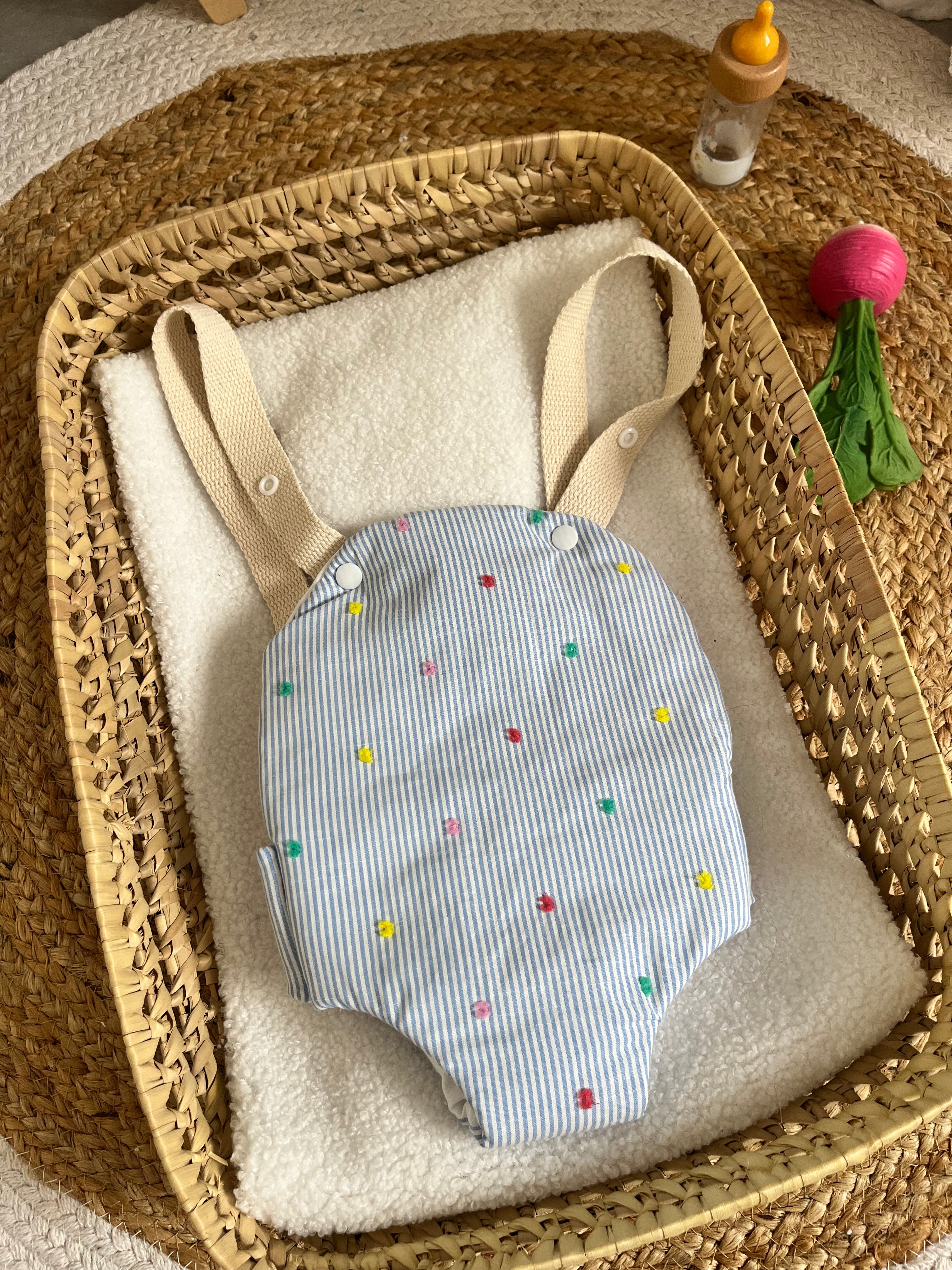 Porte bébé /poupée bleu