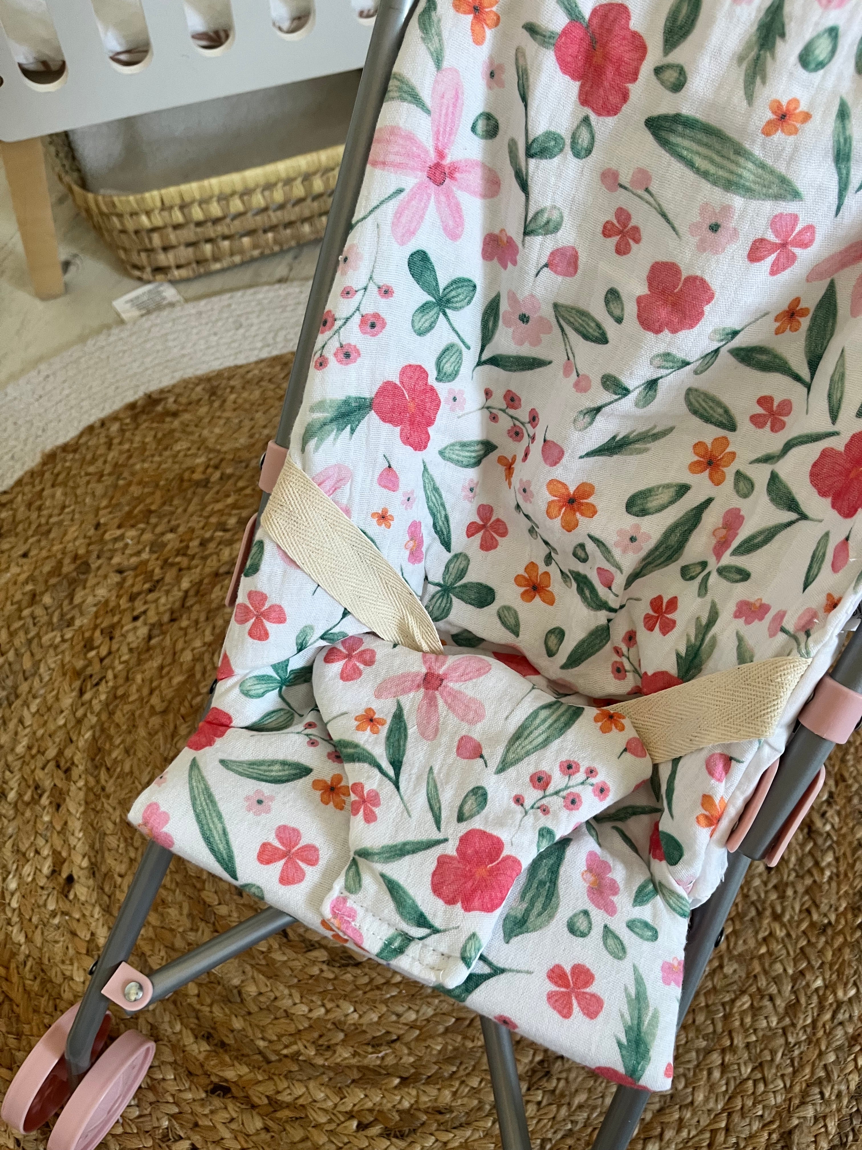 Housse poussette fleuri
