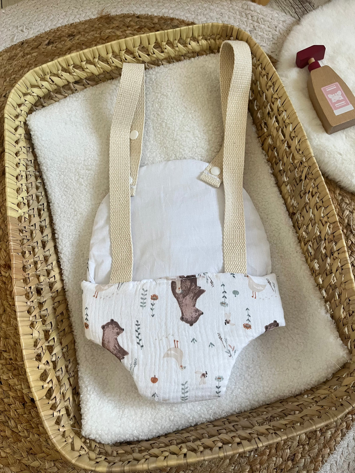 Porte bébé /poupée ours