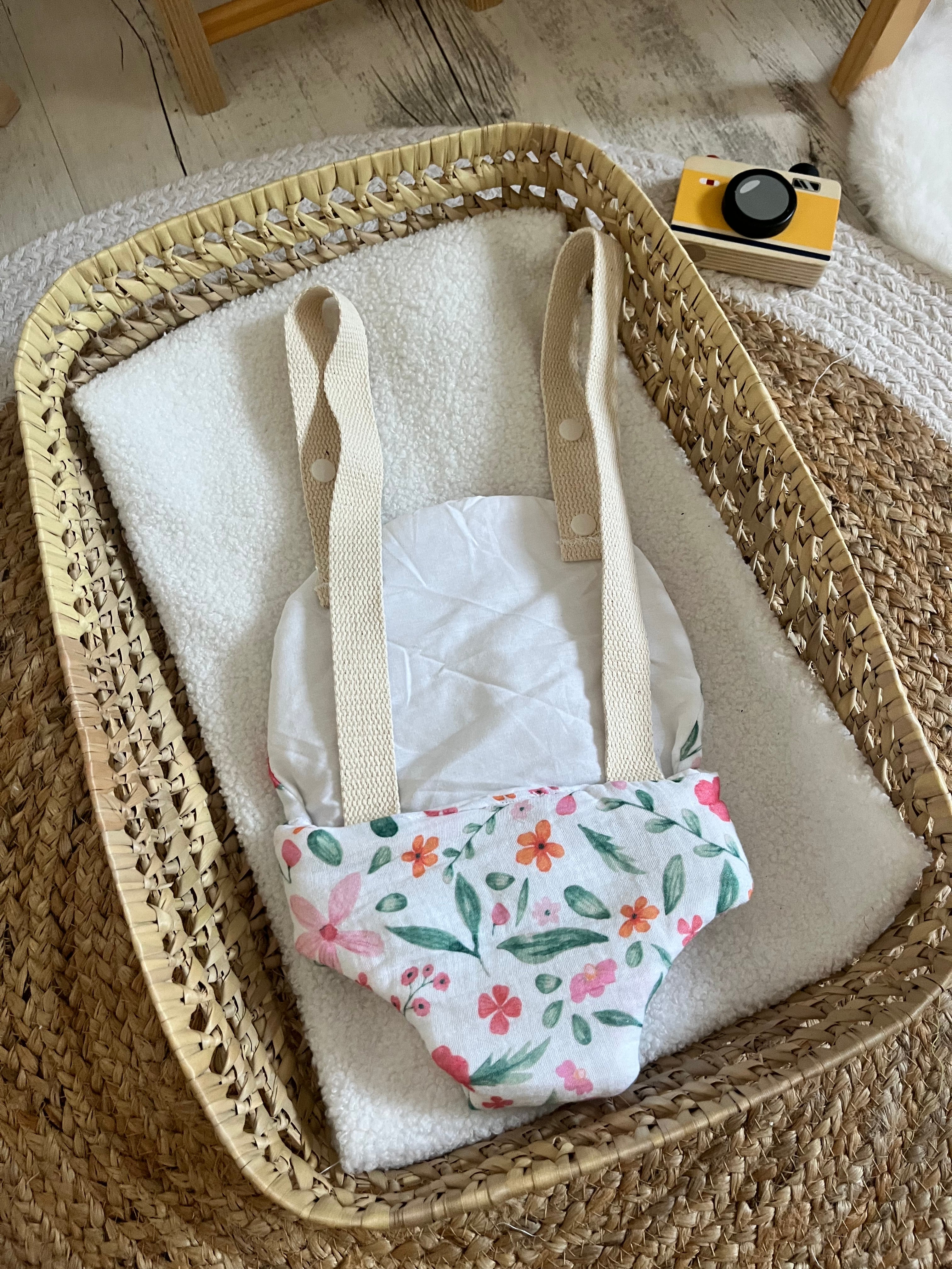 Porte bébé /poupée fleur 🌸