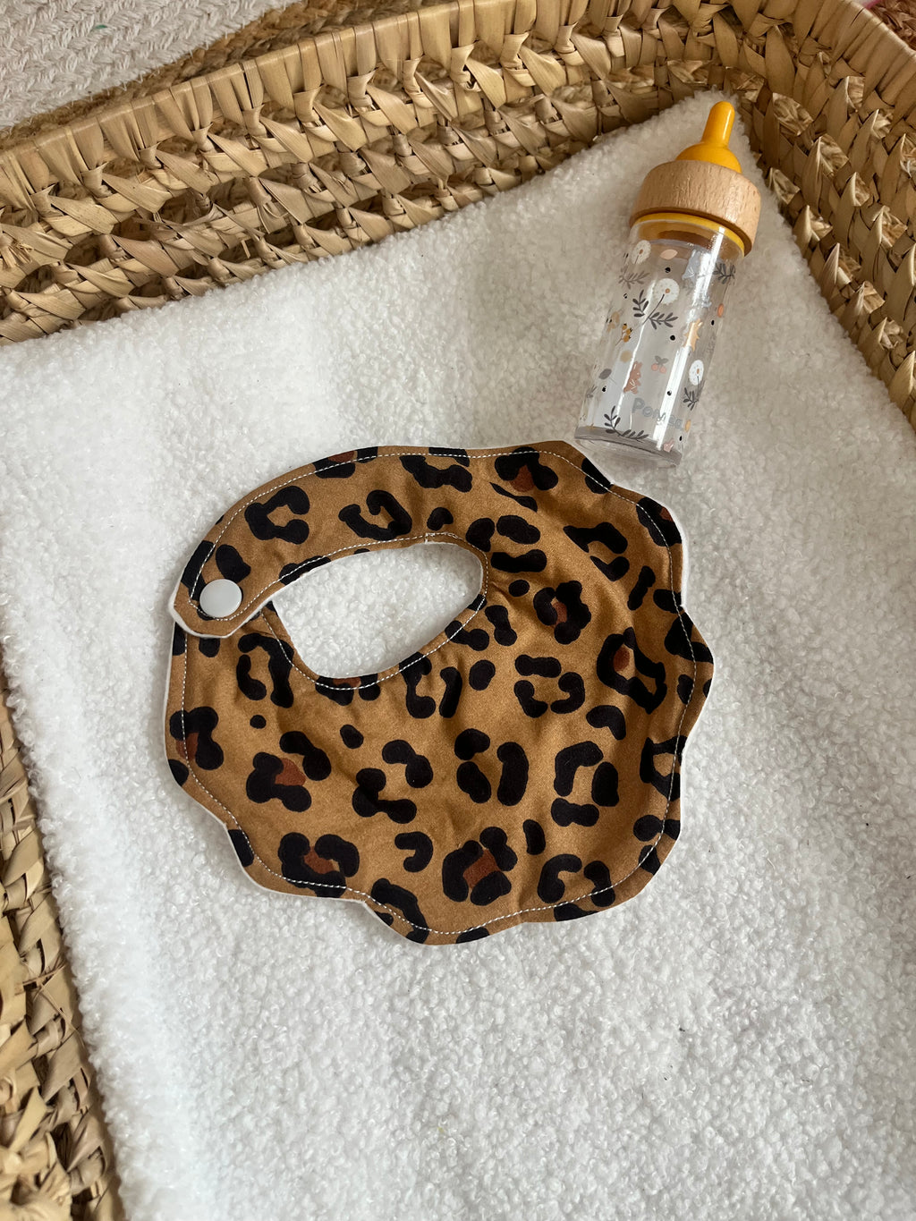 Bavoir poupée léopard 🐆