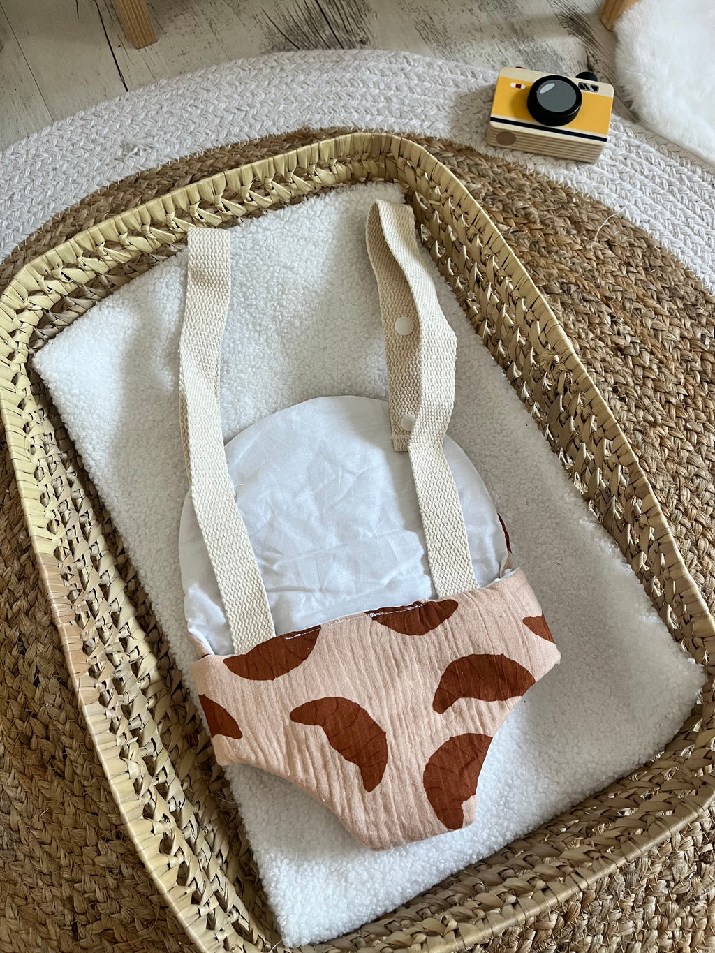 Porte bébé /poupée croissant 🥐