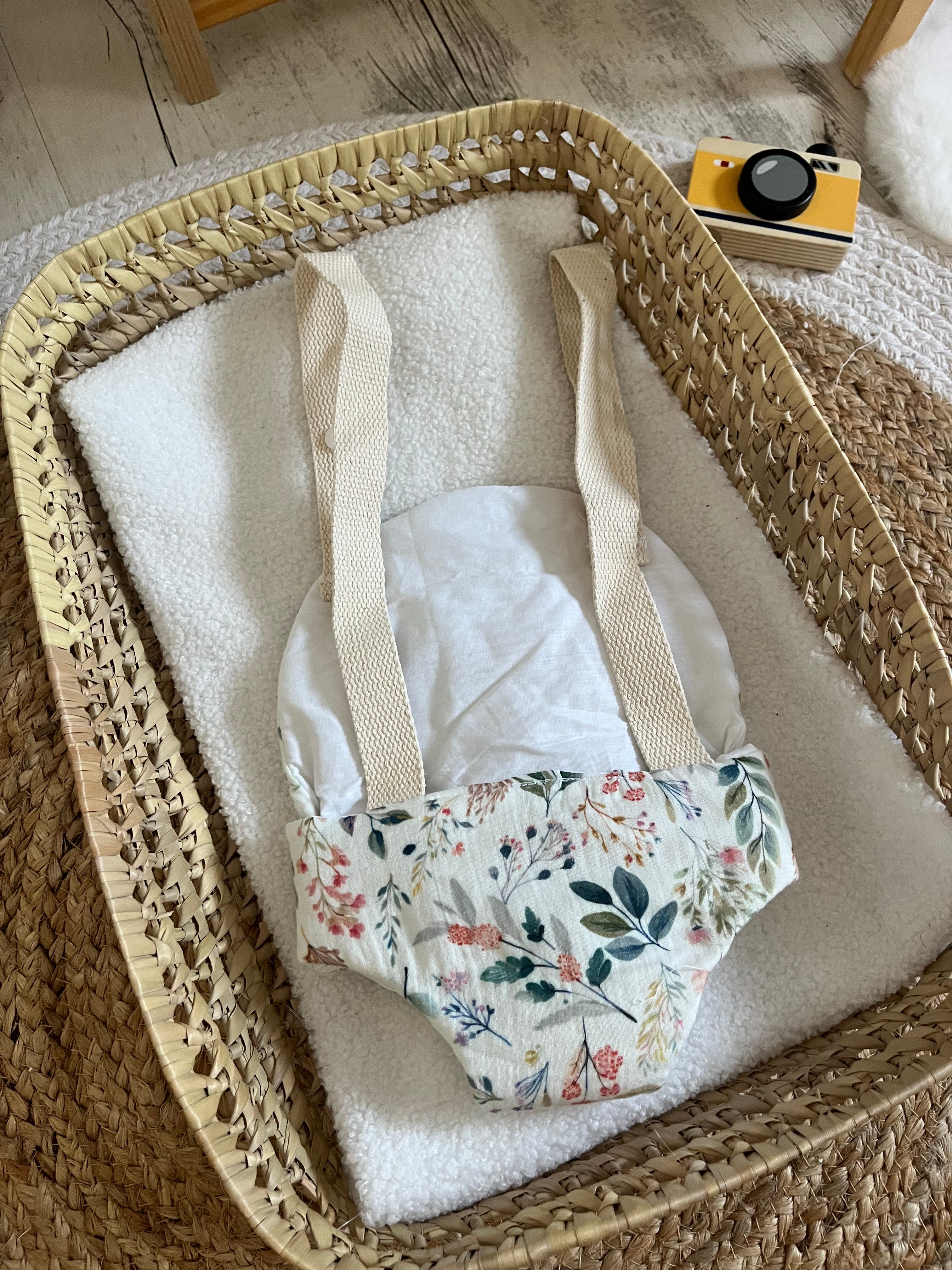 Porte bébé /poupée nature