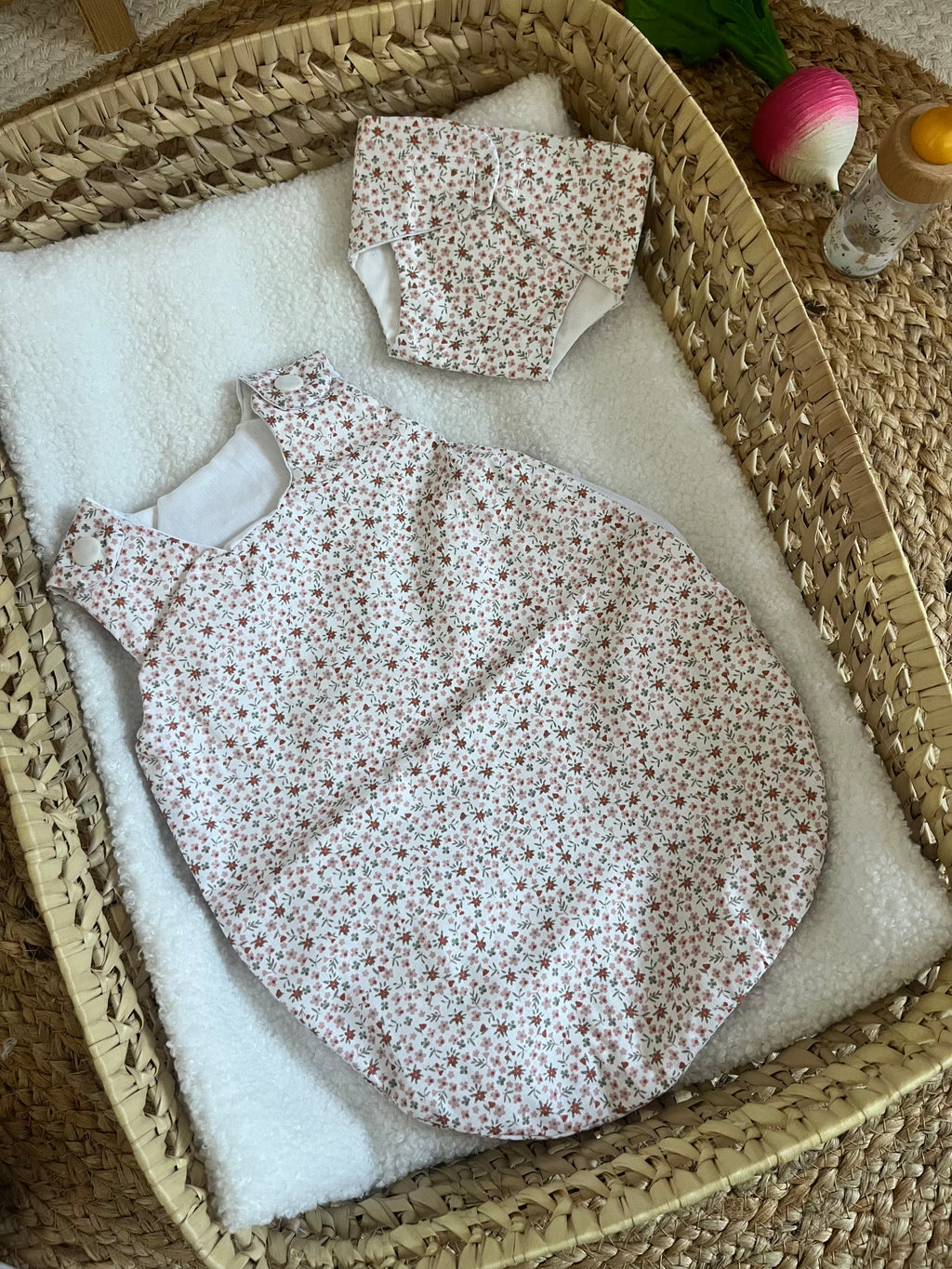 Gigoteuse + couche rose