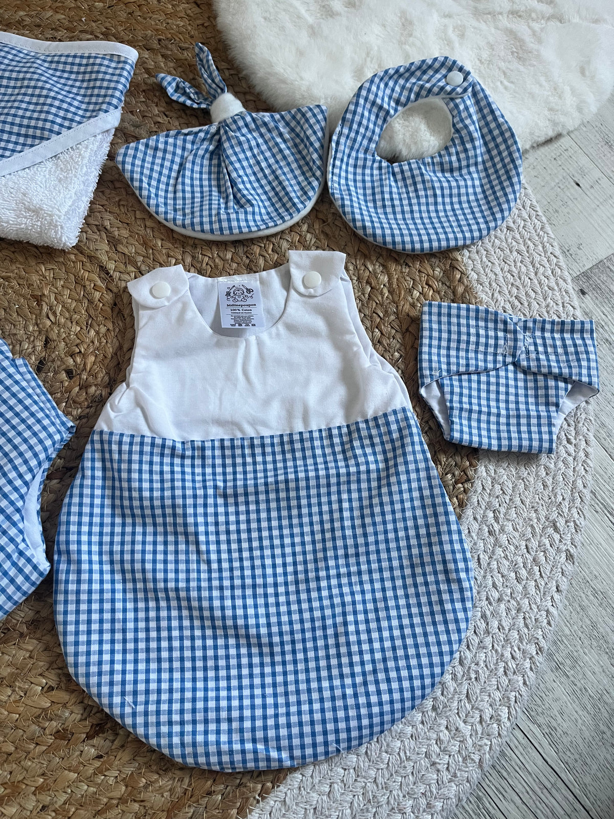 Ensemble complet poupée Vichy bleu