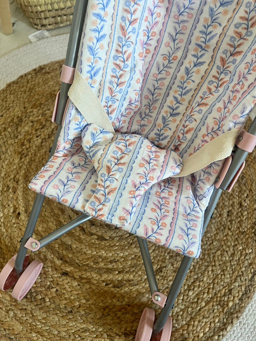 Housse poussette fleurs bleu