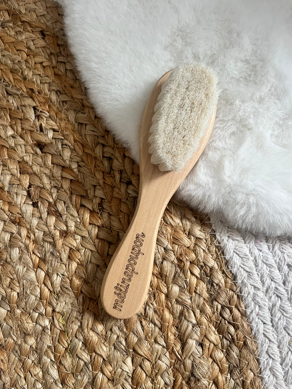 Brosse et peigne