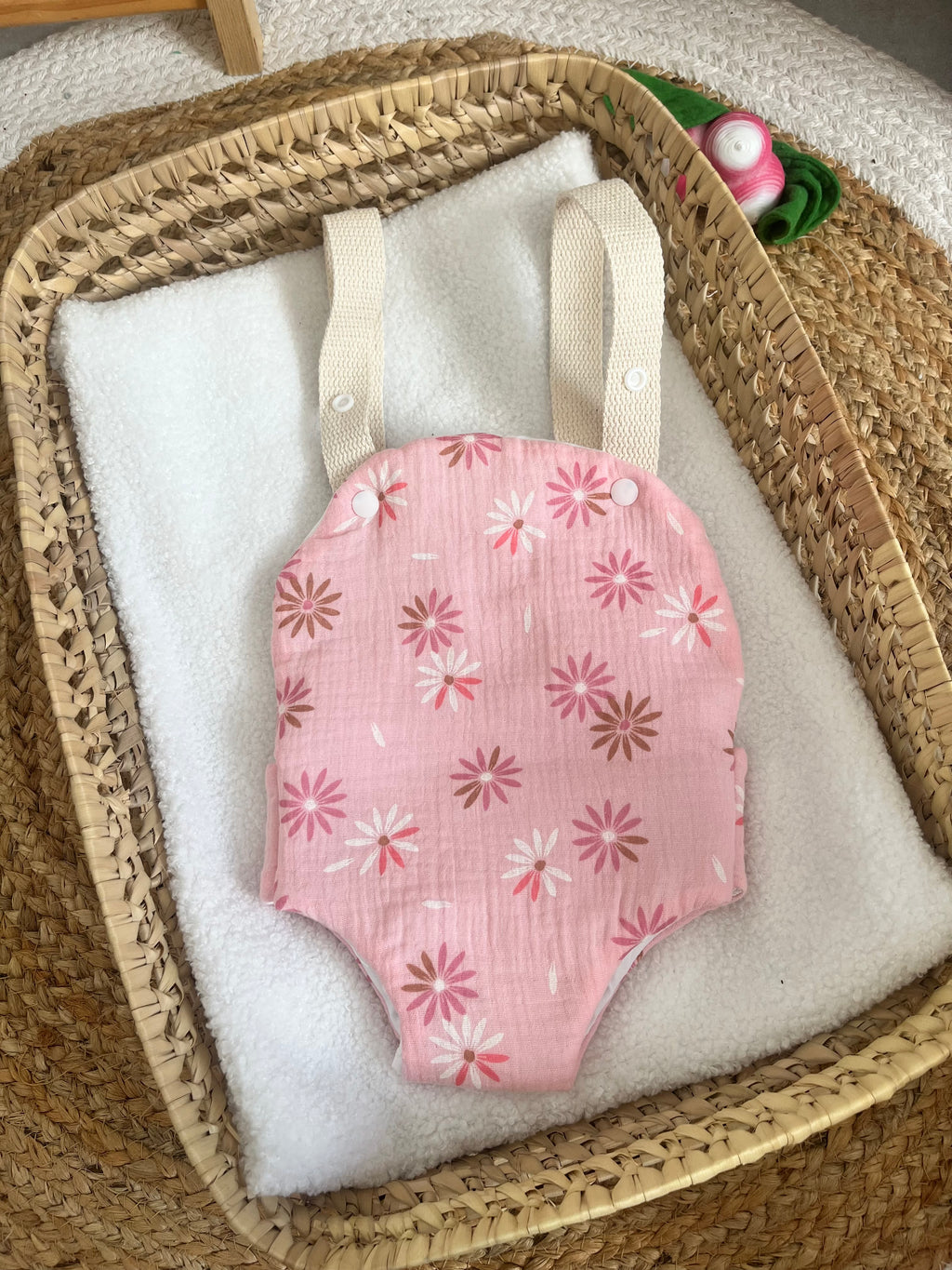 Porte bébé /poupée rose