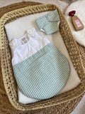 Gigoteuse + couche vichy vert