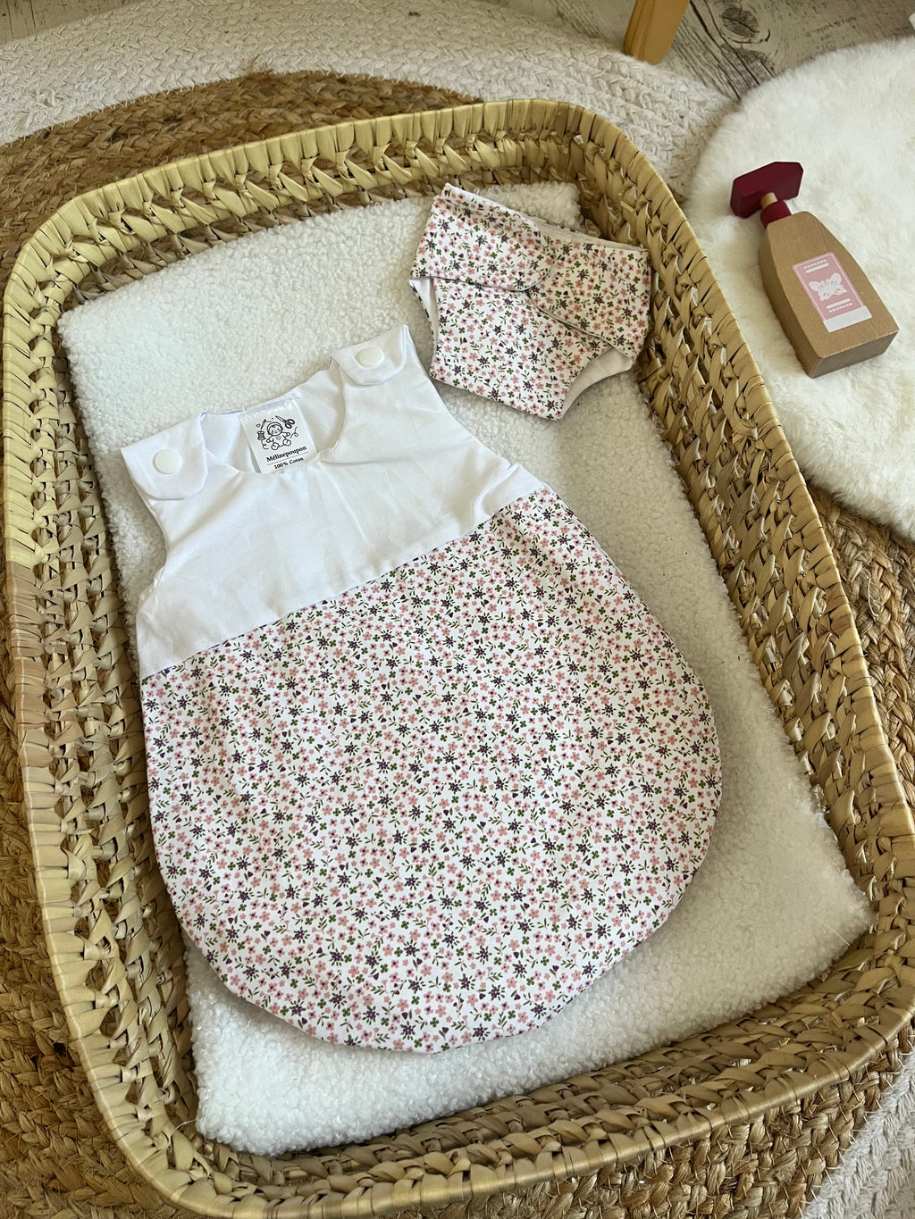 Gigoteuse + couche fleurs