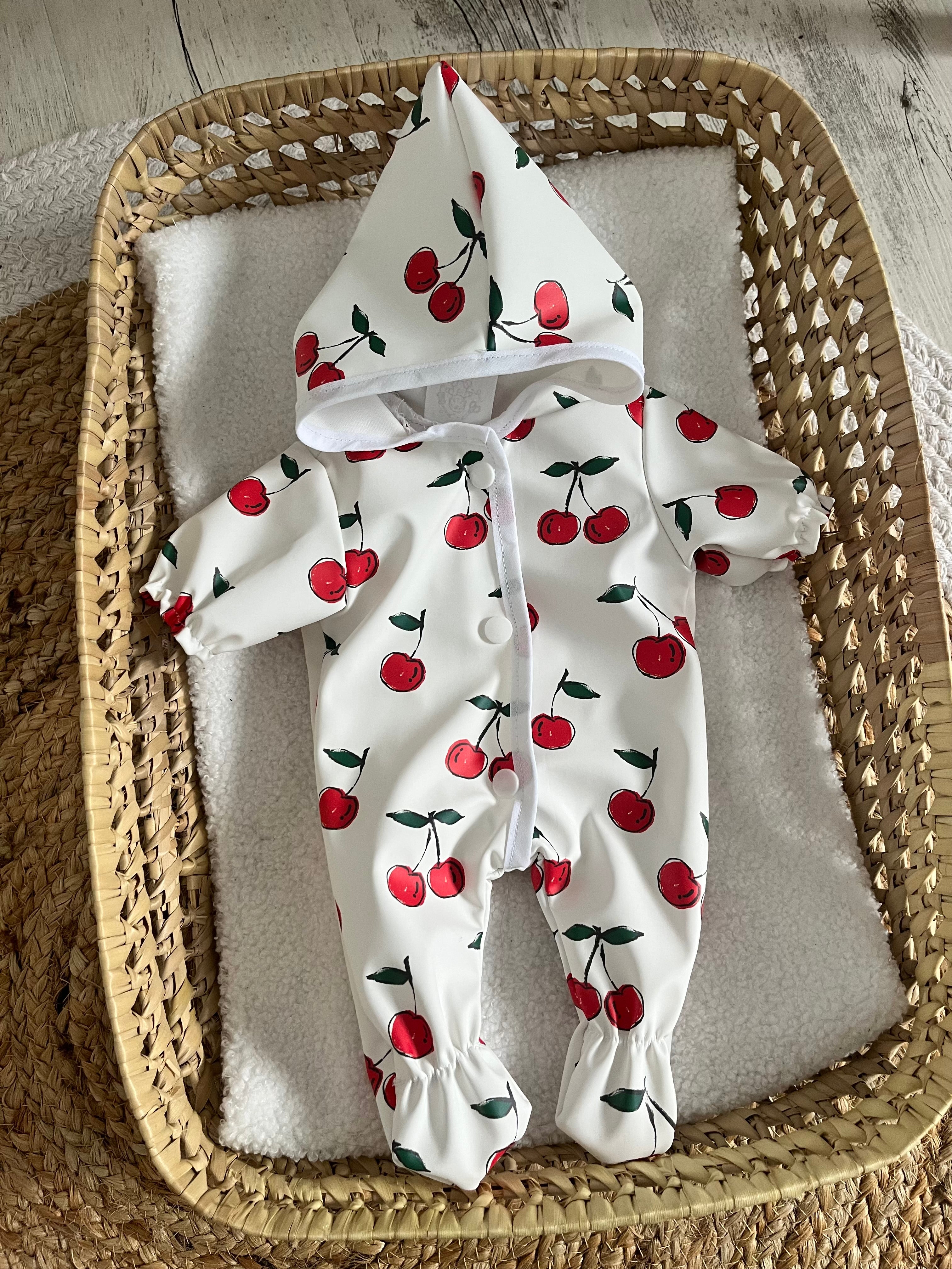 Combinaison imperméable cerise 🍒