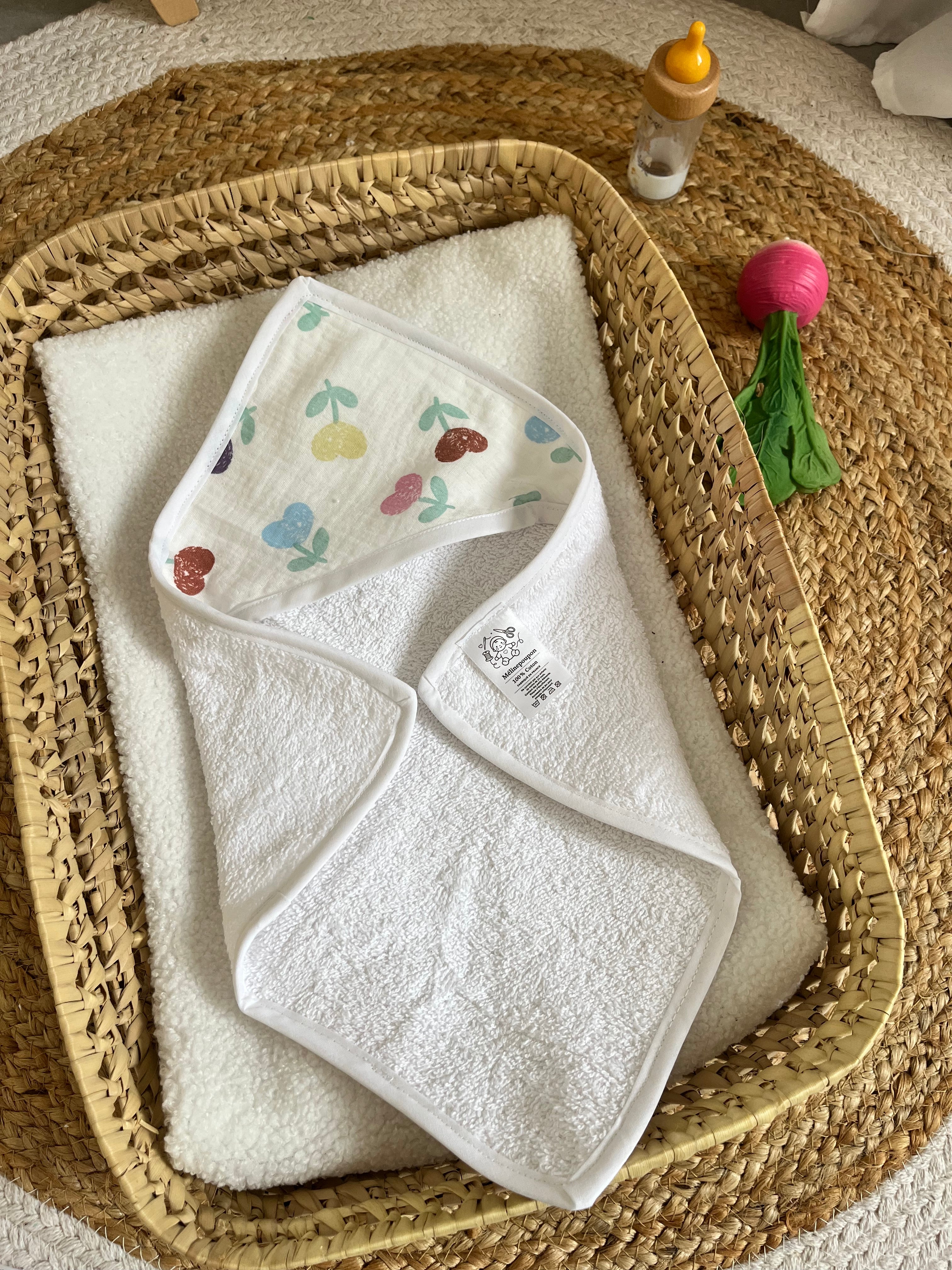 Sortie de bain cœur fleurs