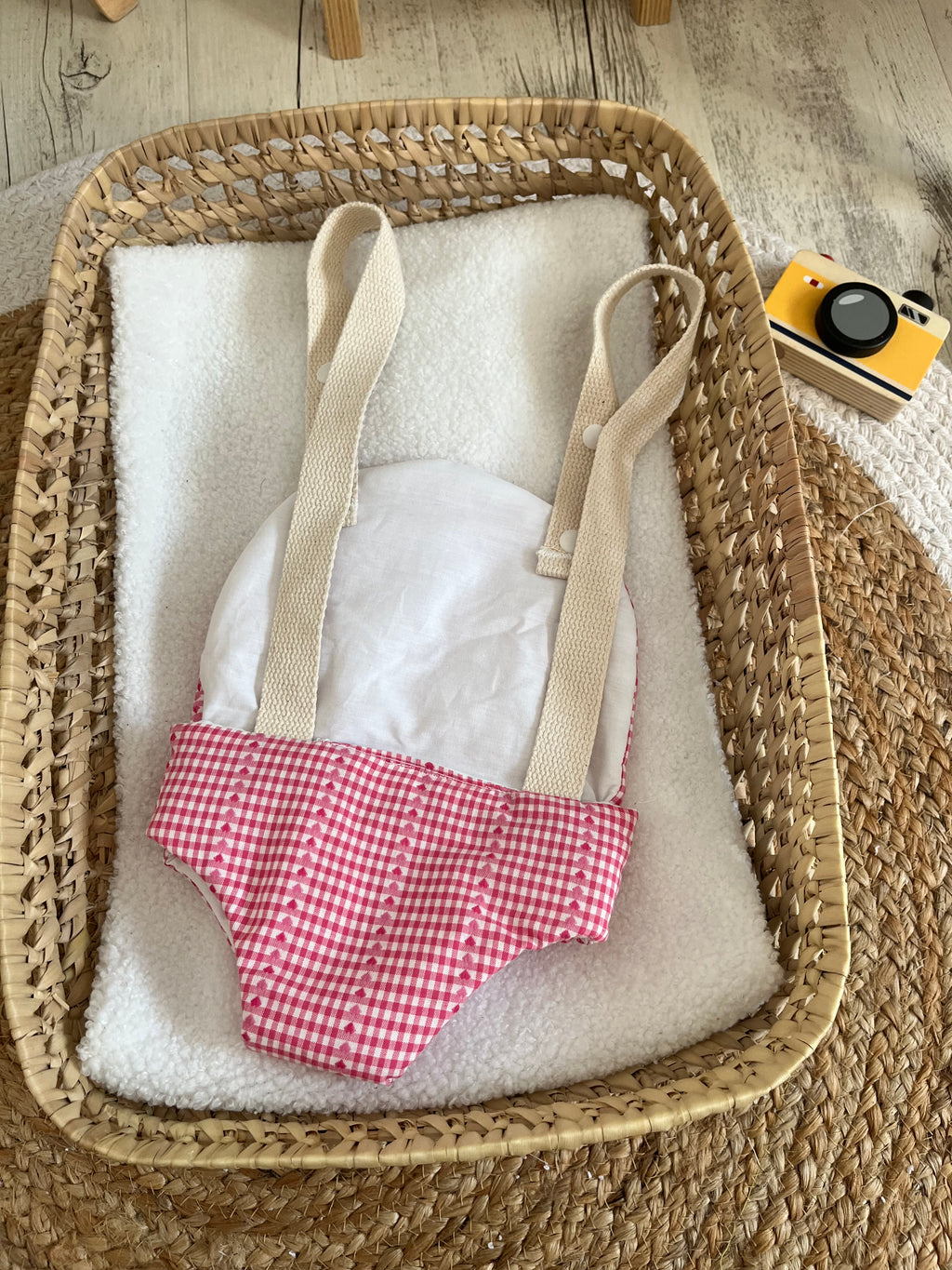 Porte bébé /poupée Vichy cœur
