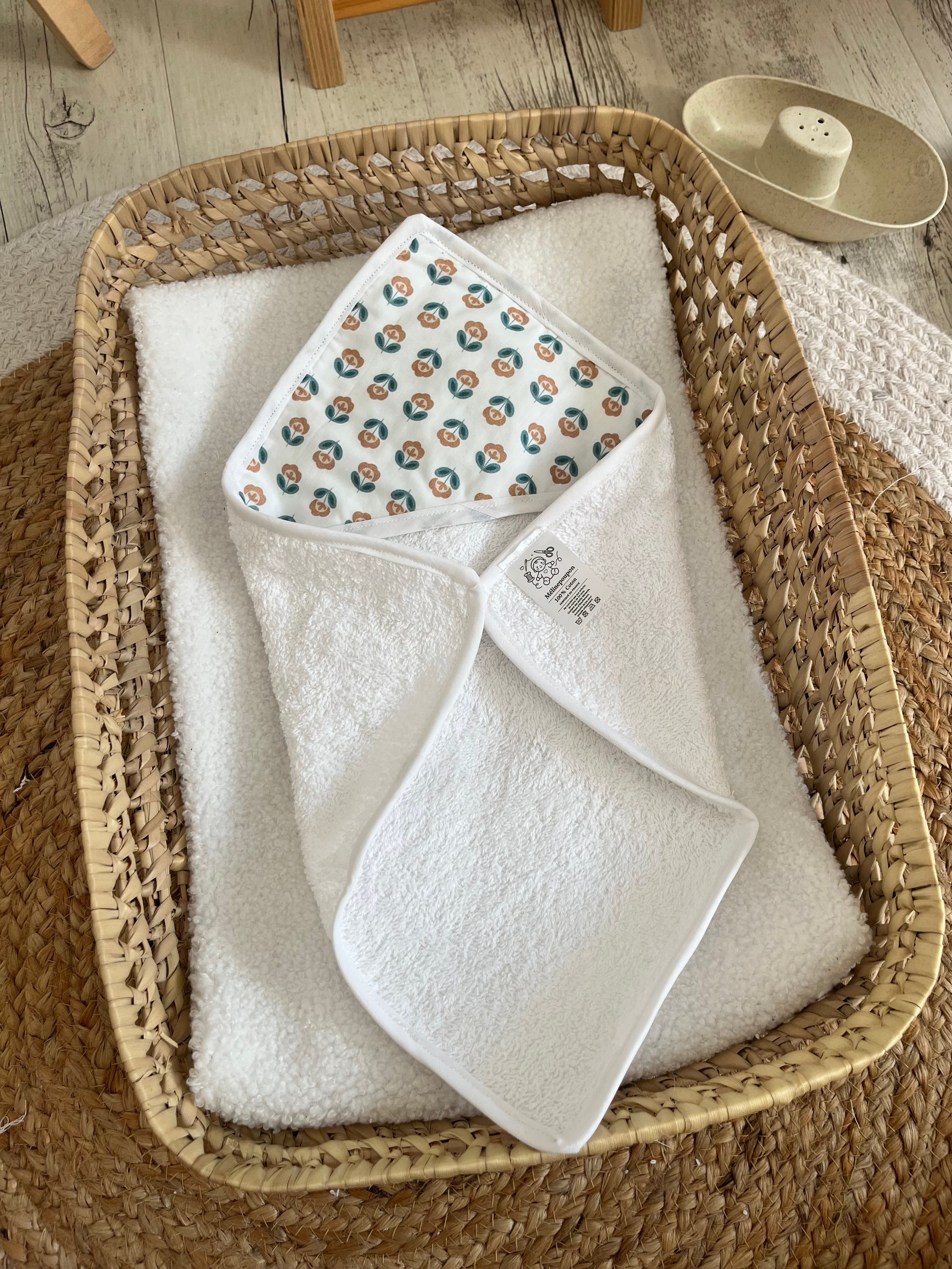 Sortie de bain fleuri