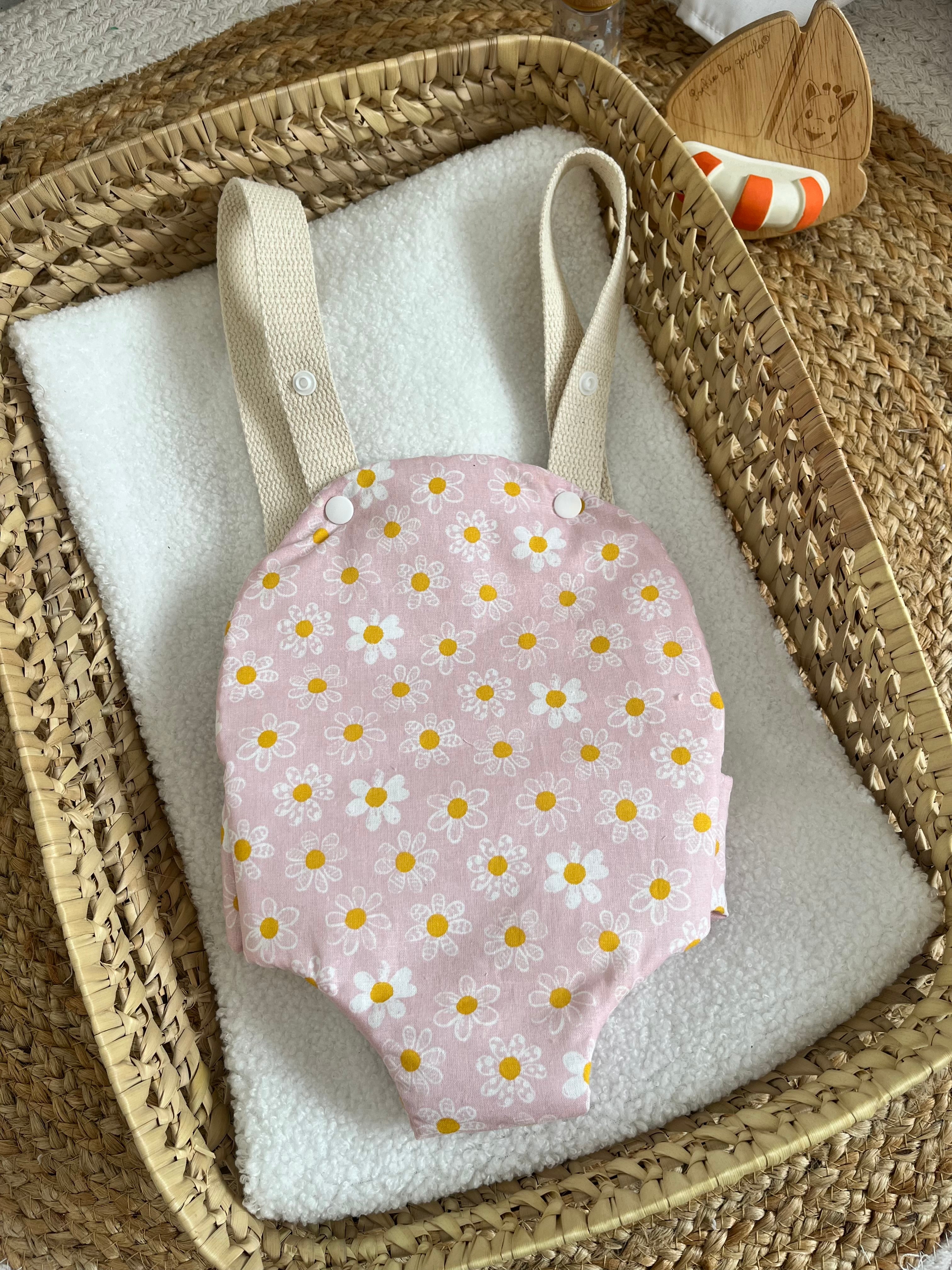 Porte bébé /poupée fleur