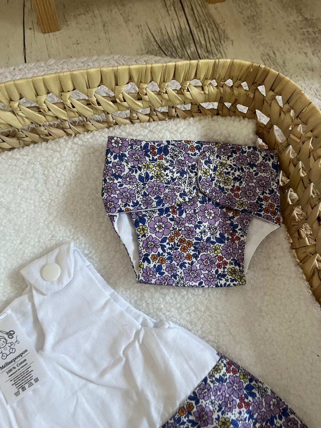Gigoteuse + couche fleur violette