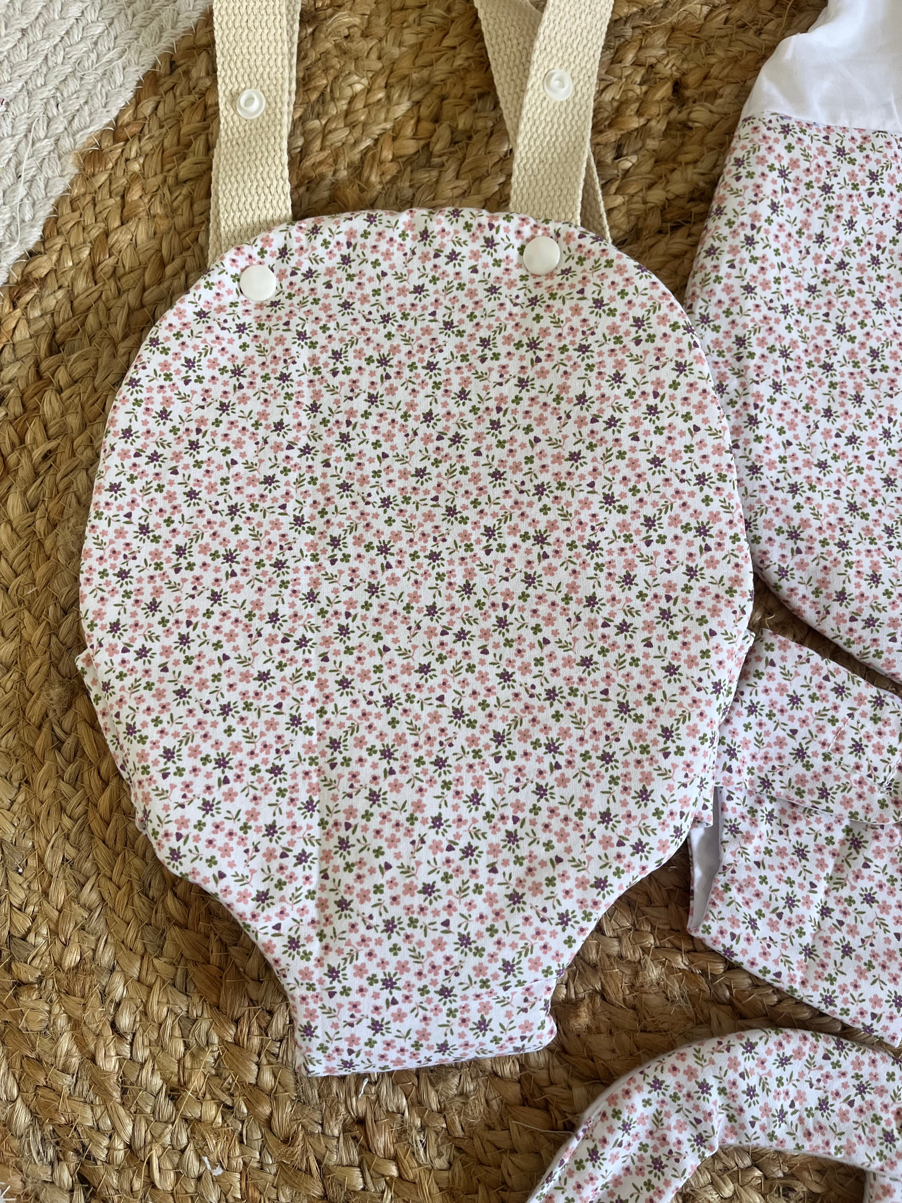 Ensemble pour poupée petite fleur 🌷