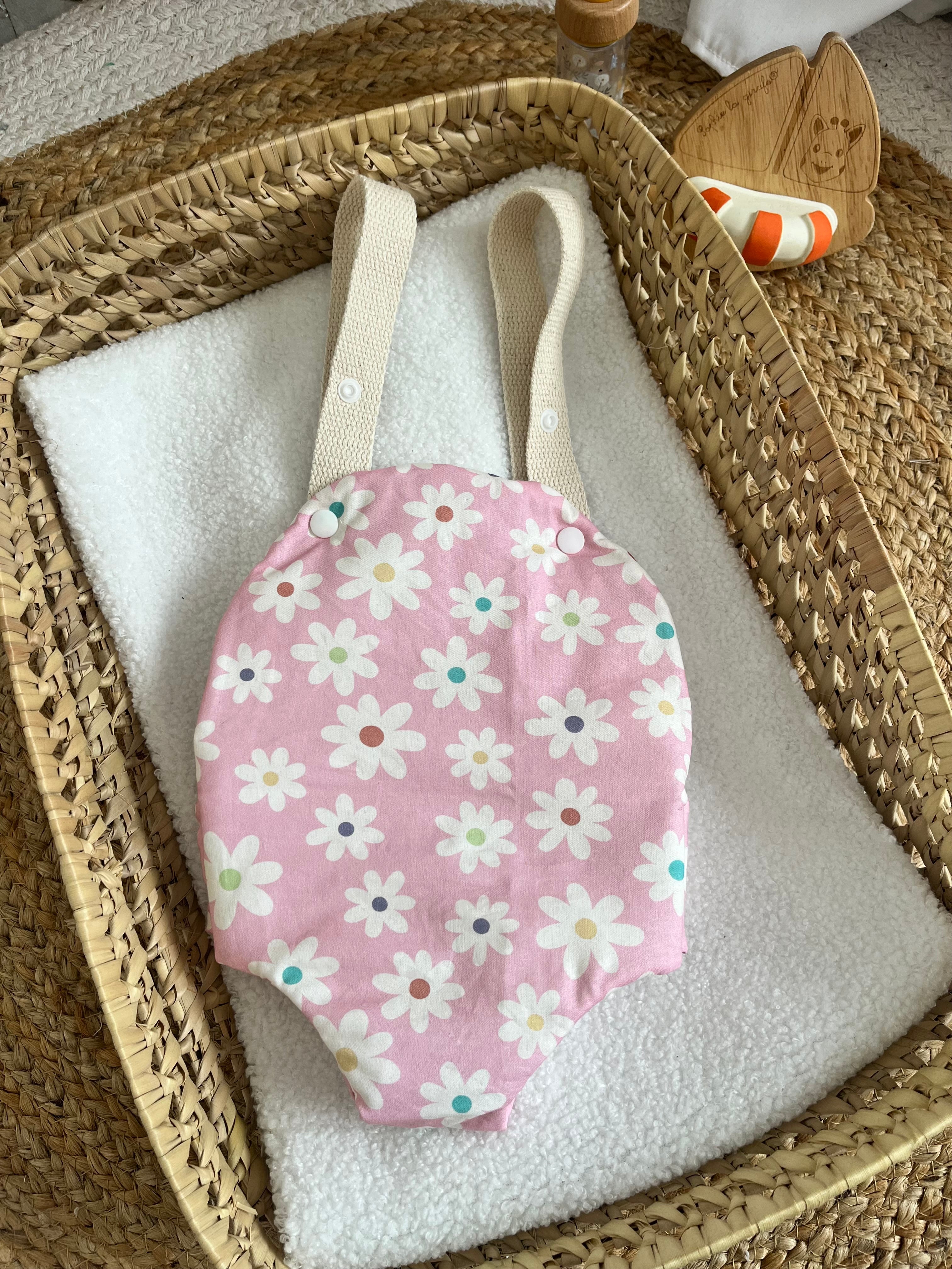 Porte bébé /poupée fleur