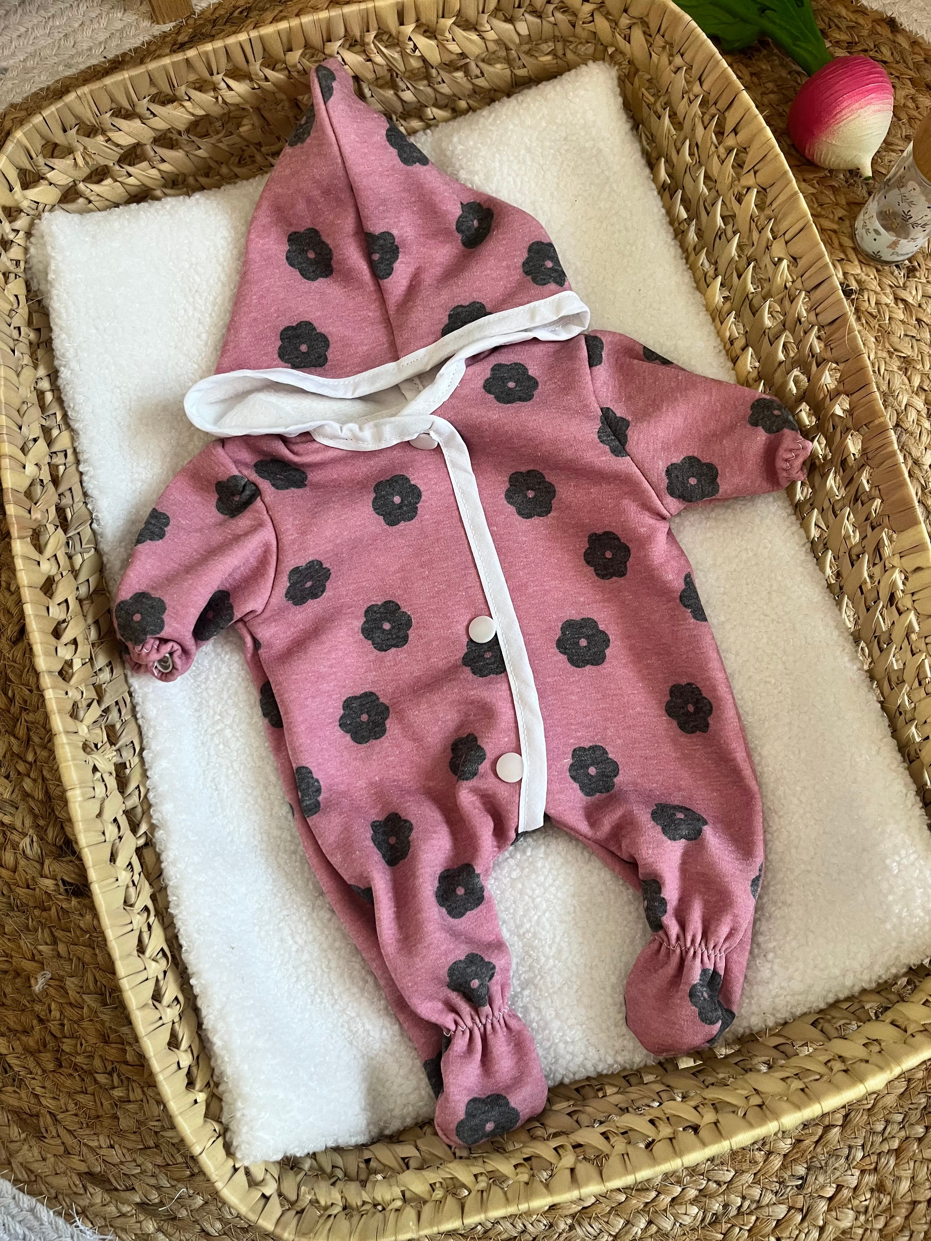 Combinaison poupée rose
