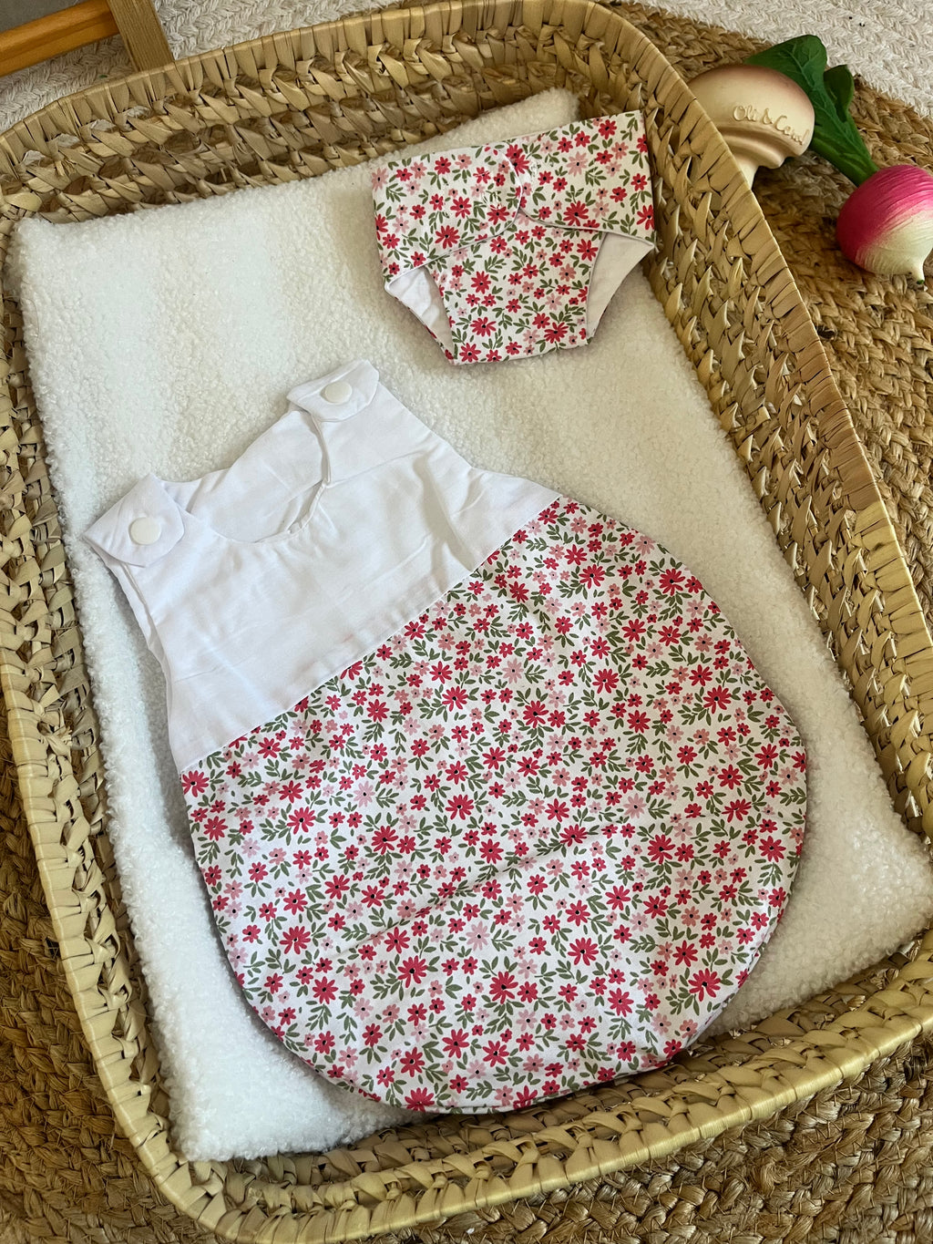 Gigoteuse + couche fleur