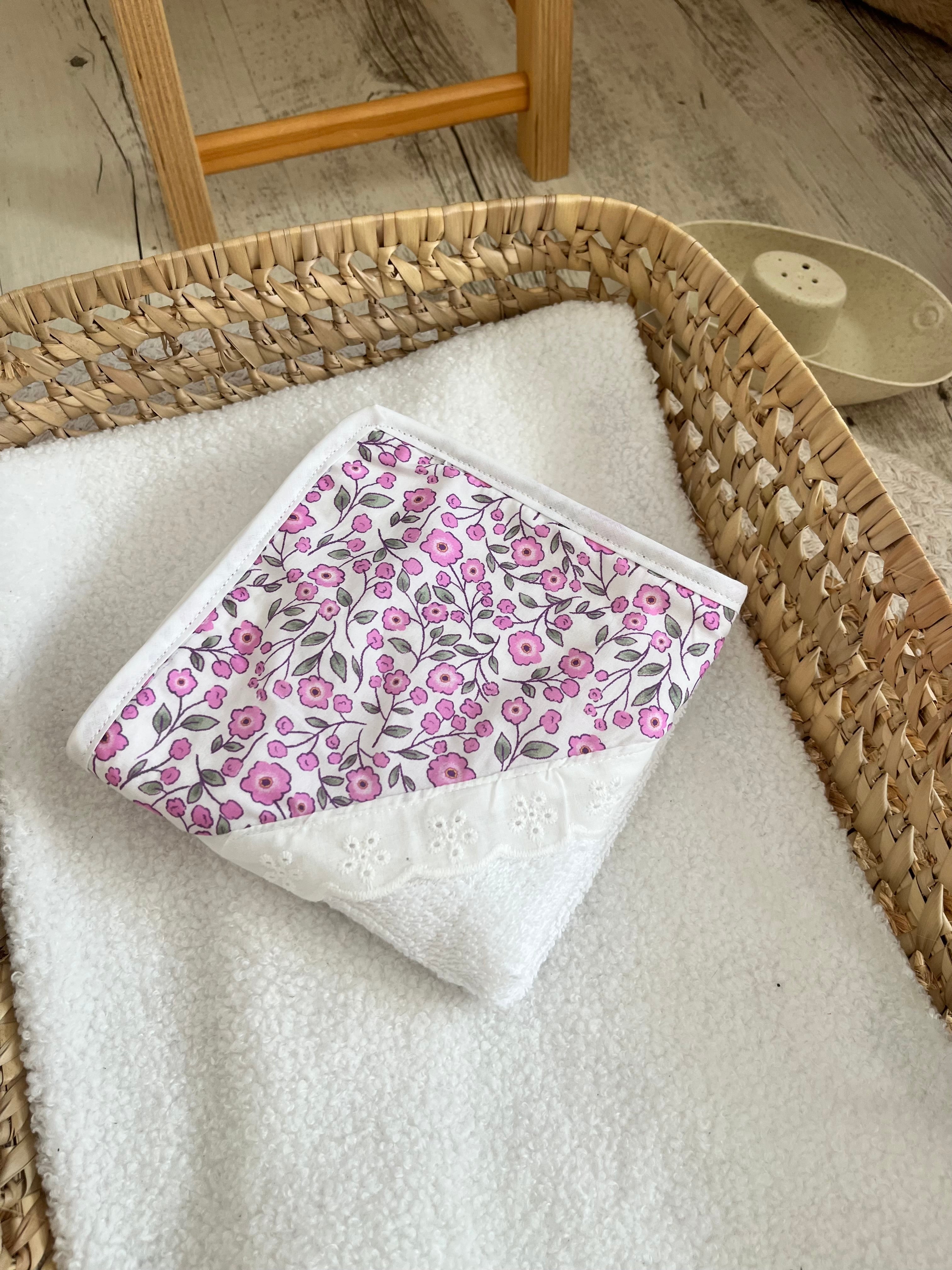 Sortie de bain fleuri