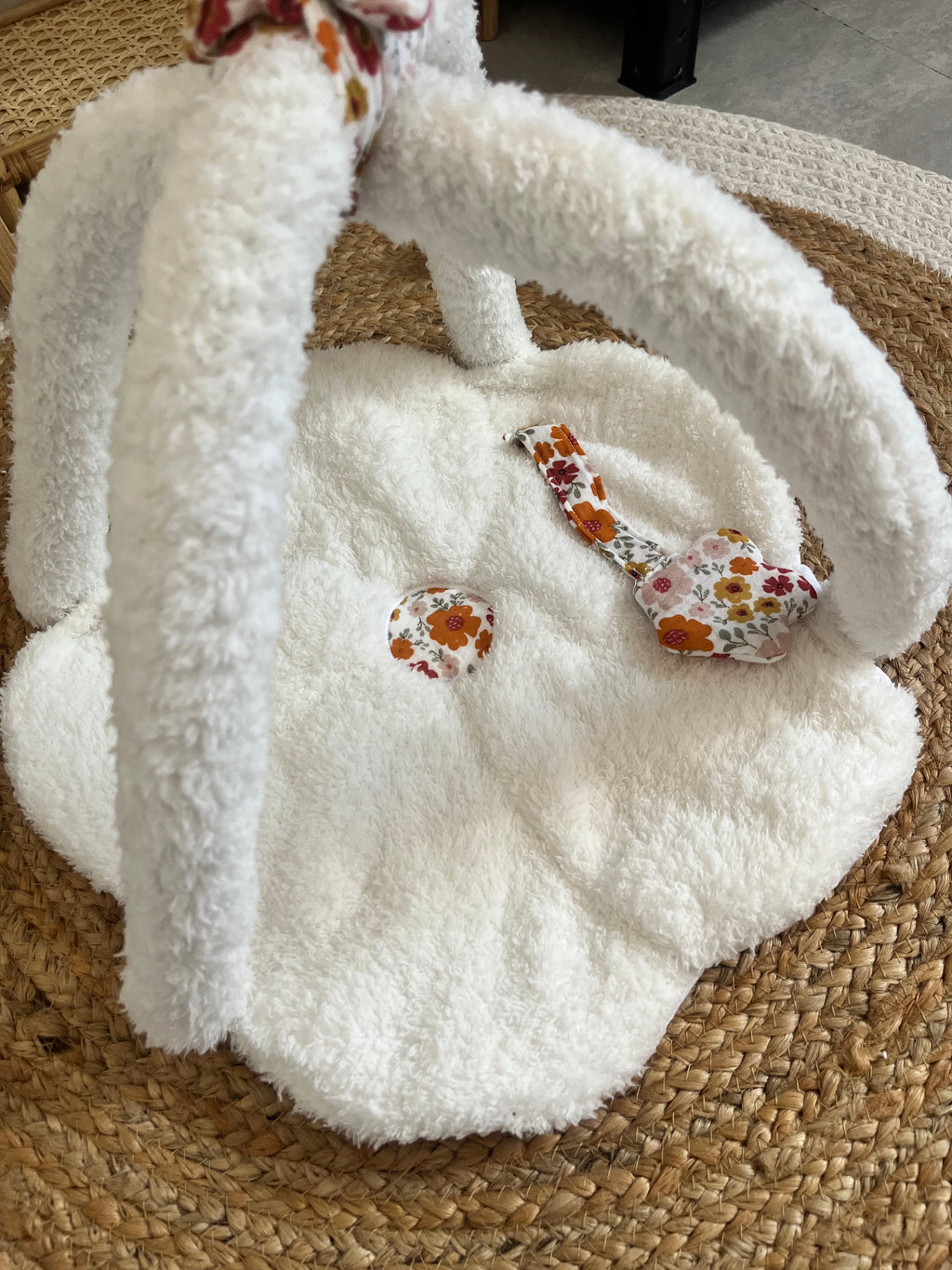 Tapis d’éveil poupée / poupon orange